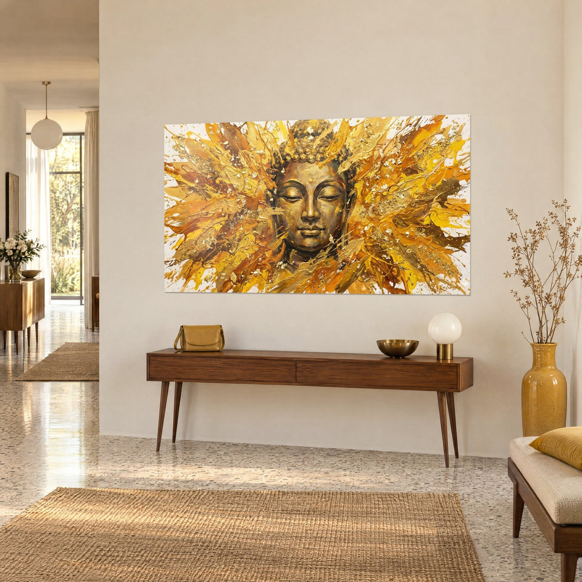 Tableau effigie sereine en ocre et jaune safran, coulures de peinture épaisse, en vue de trois-quarts sur console en bois