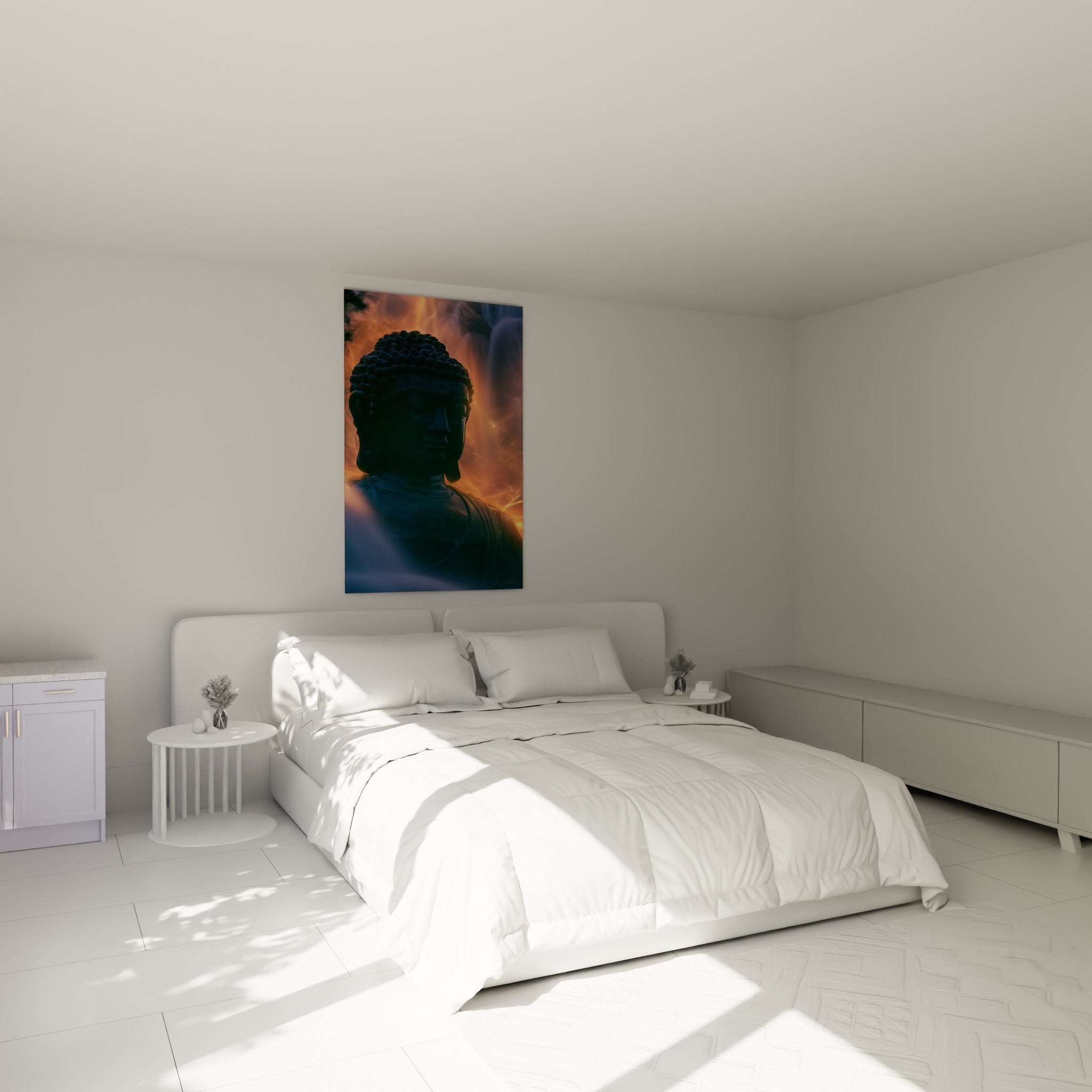 Statue de Bouddha bleu marine entourée de flammes dorées, au-dessus d'un lit dans une chambre claire