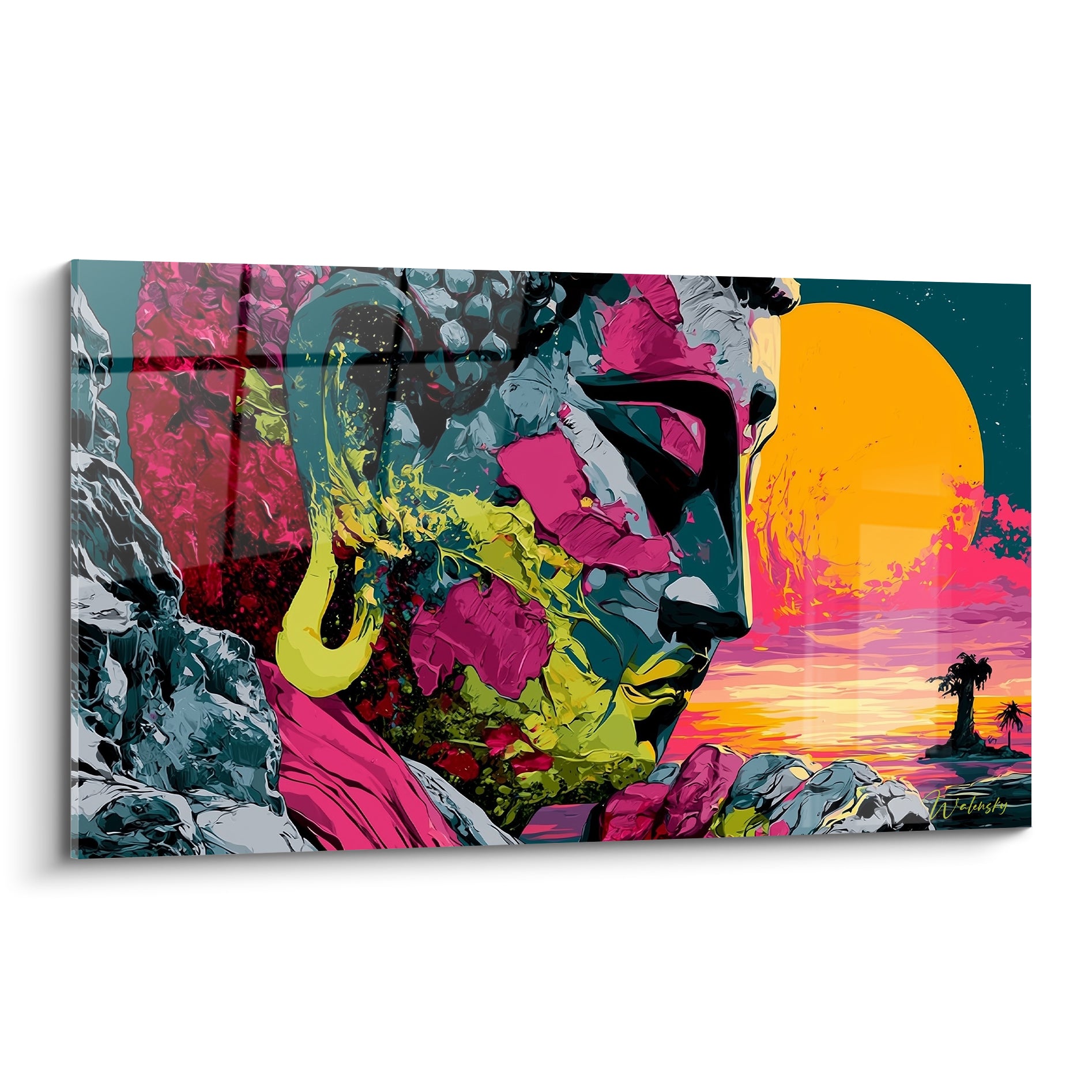 Bouddha au visage gris et rose fuchsia, sculpté façon roche, face à un soleil orangé sur ciel bleu pétrole