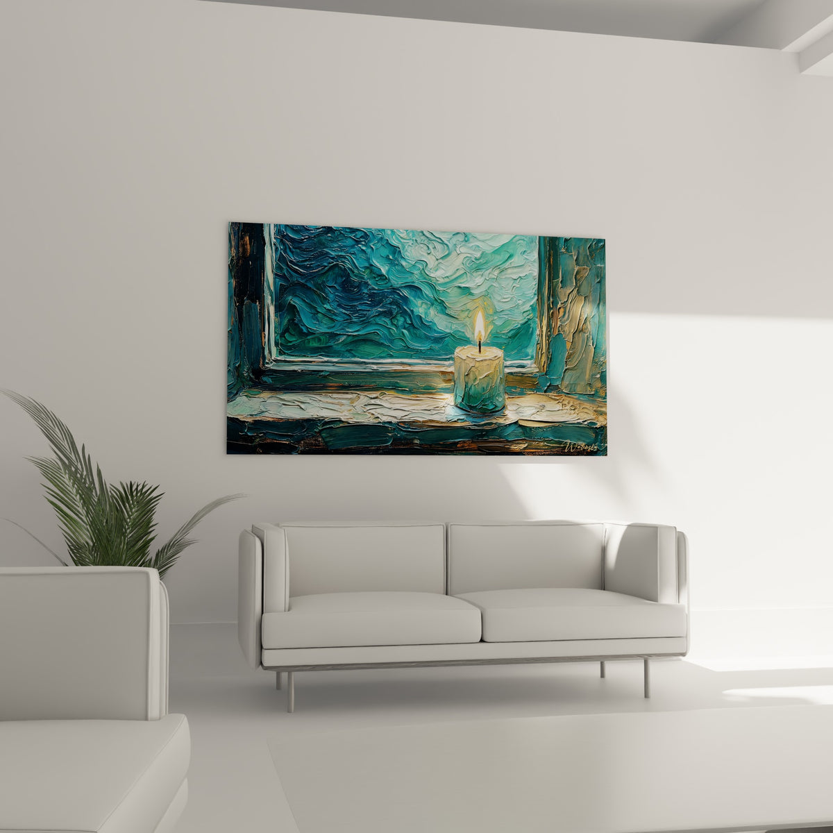 Bougie blanche et fenêtre bleu profond en relief texturé, au-dessus d'un canapé dans un salon lumineux