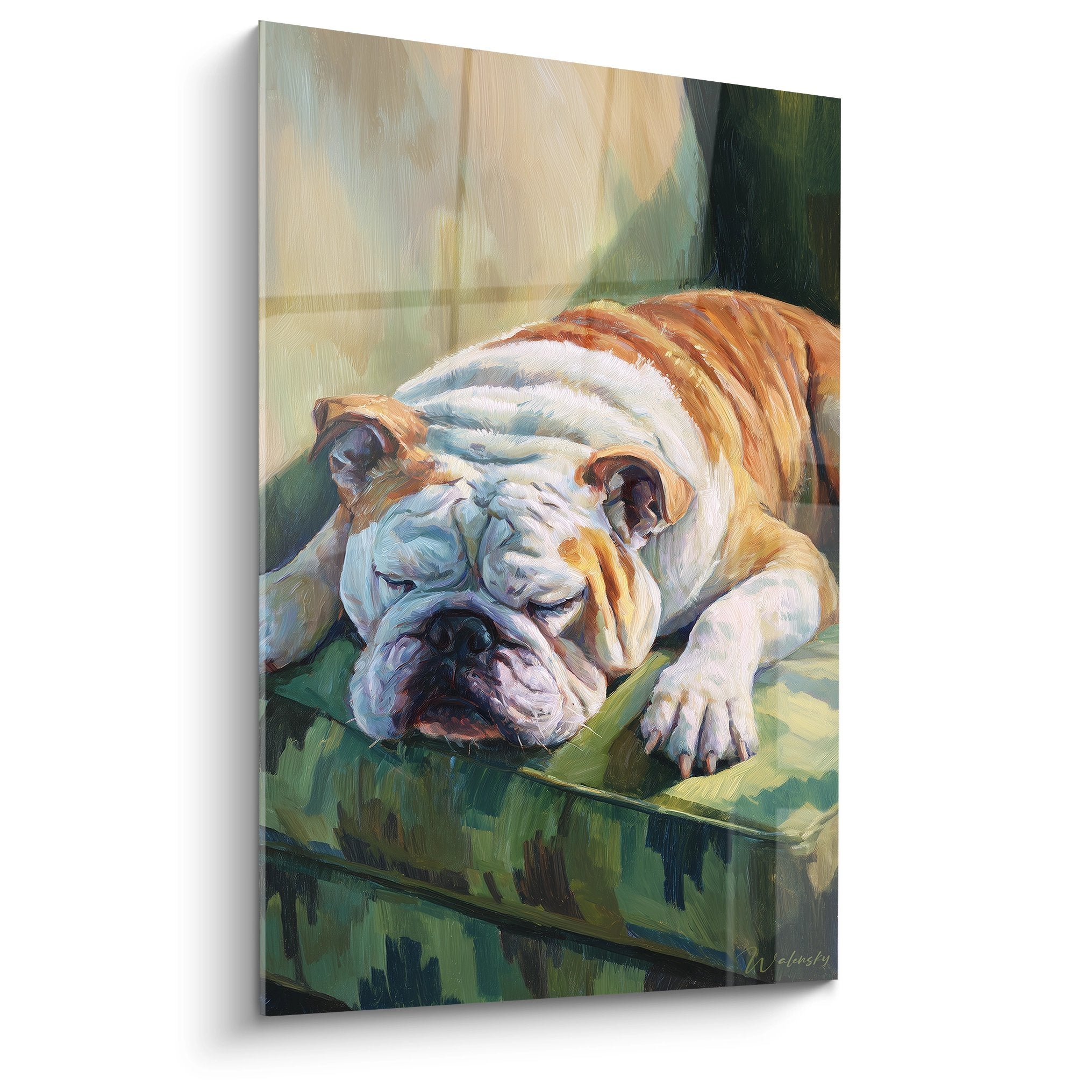 Tableau peinture Bouledogue Anglais blanc et cuivré endormi sur canapé vert, style réaliste tons chaleureux