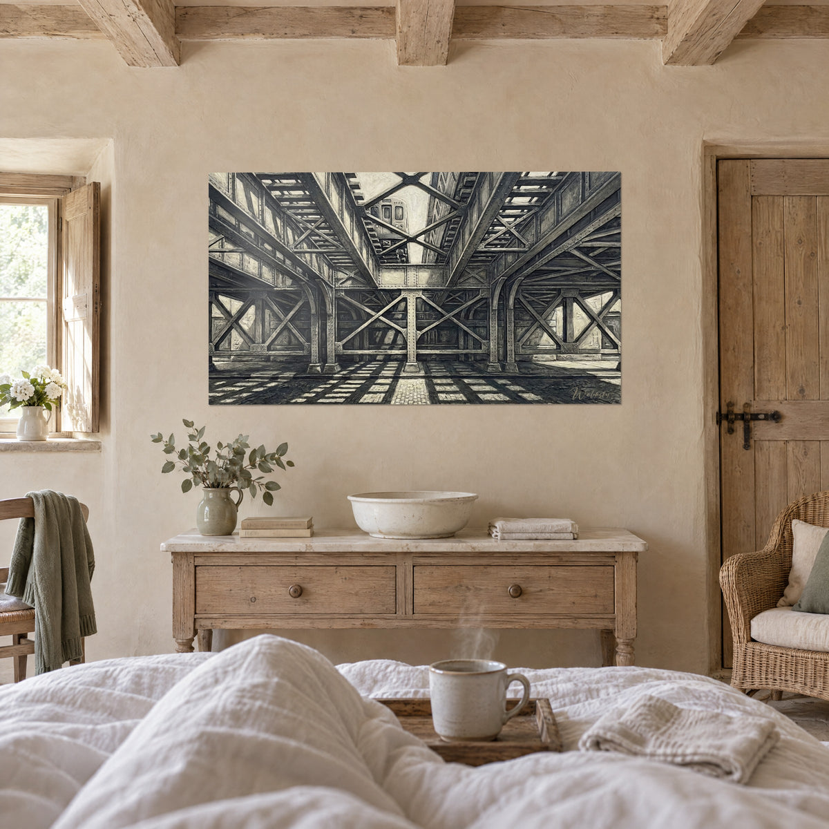 Tableau pont métallique new-yorkais aux rivets saillants, gris acier et beige sable, au-dessus d'un lit dans une chambre claire