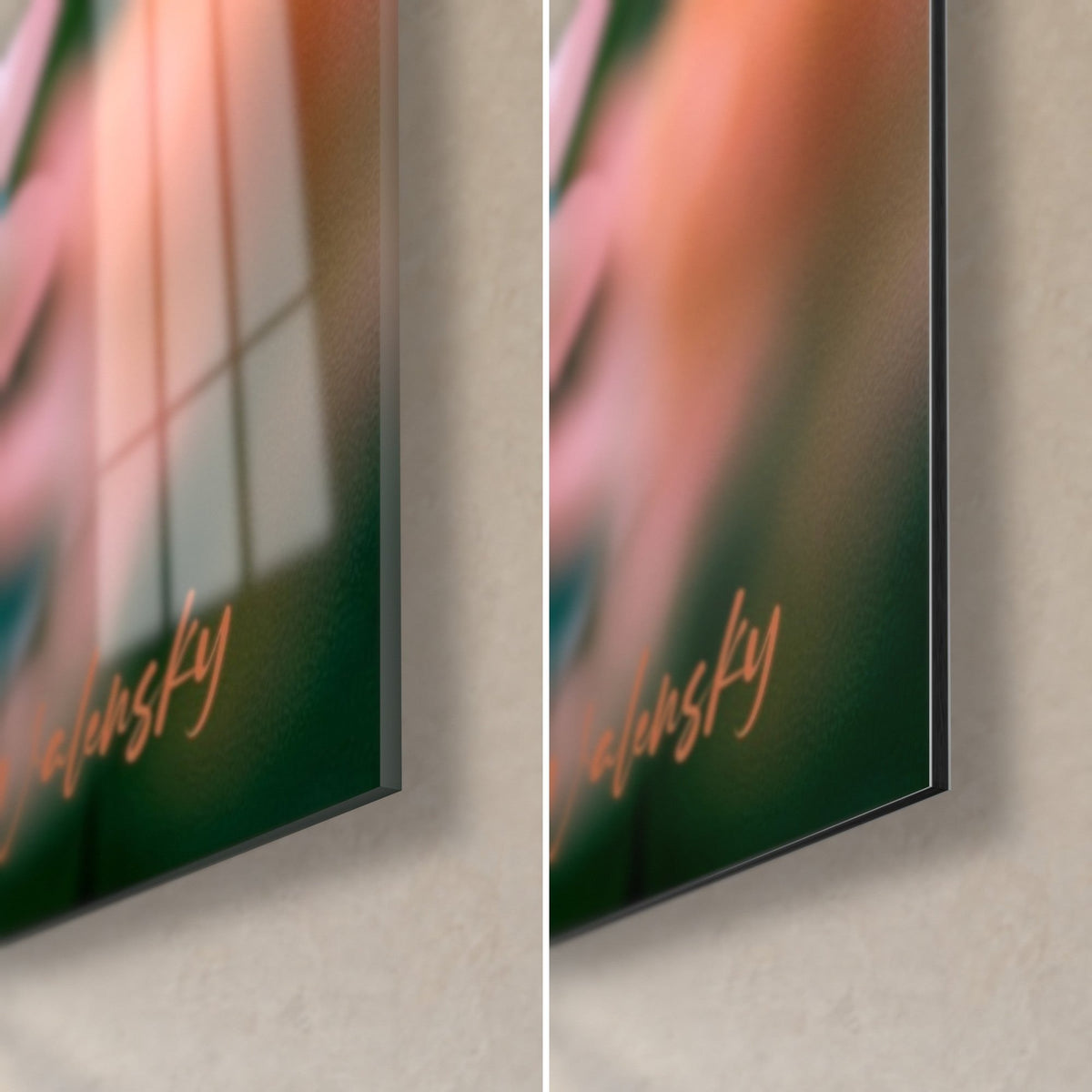 Tableau bovin sombre et lotus rose, coin bas droit : verre acrylique brillant à gauche, alu Dibond mat à droite, tranche 3 mm