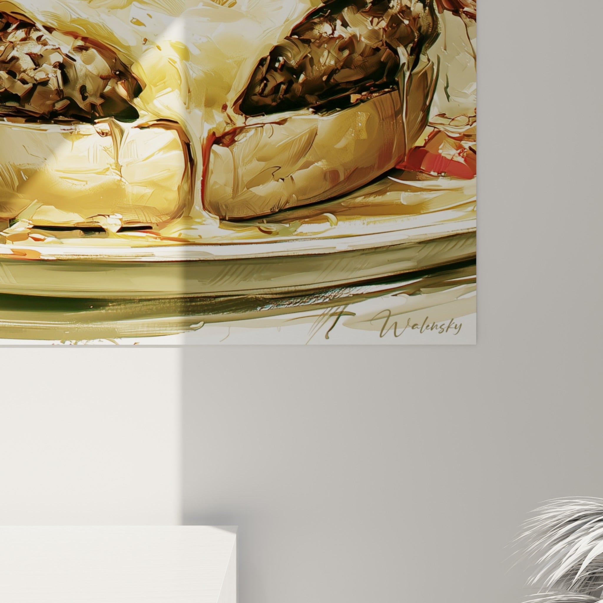 Détail du fromage fondu doré et des coulures brunes sur la viande grillée, empâtements et grain visibles de près