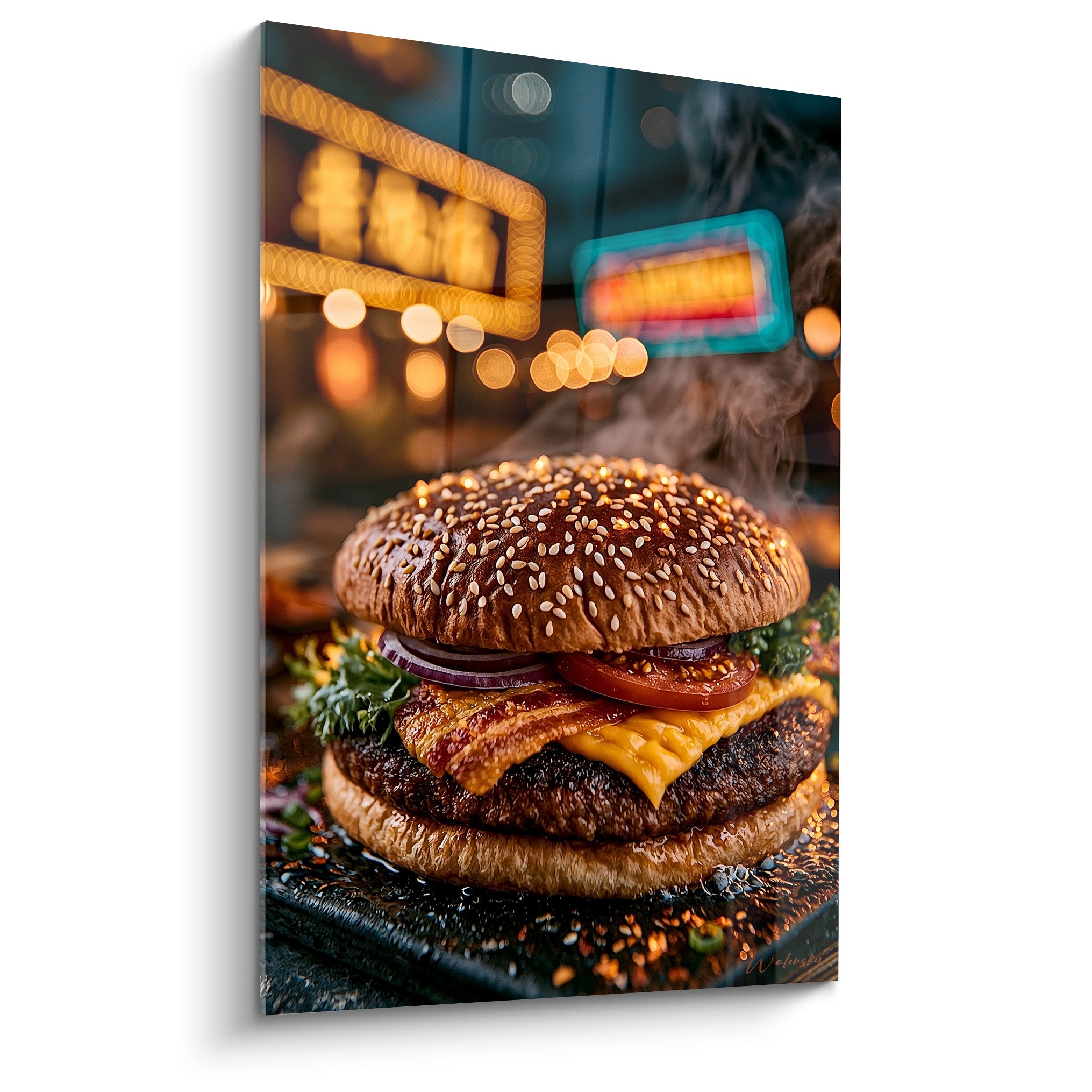 Burger fumant à la sauce dorée et cheddar, pain sésame, fond bleu anthracite flouté