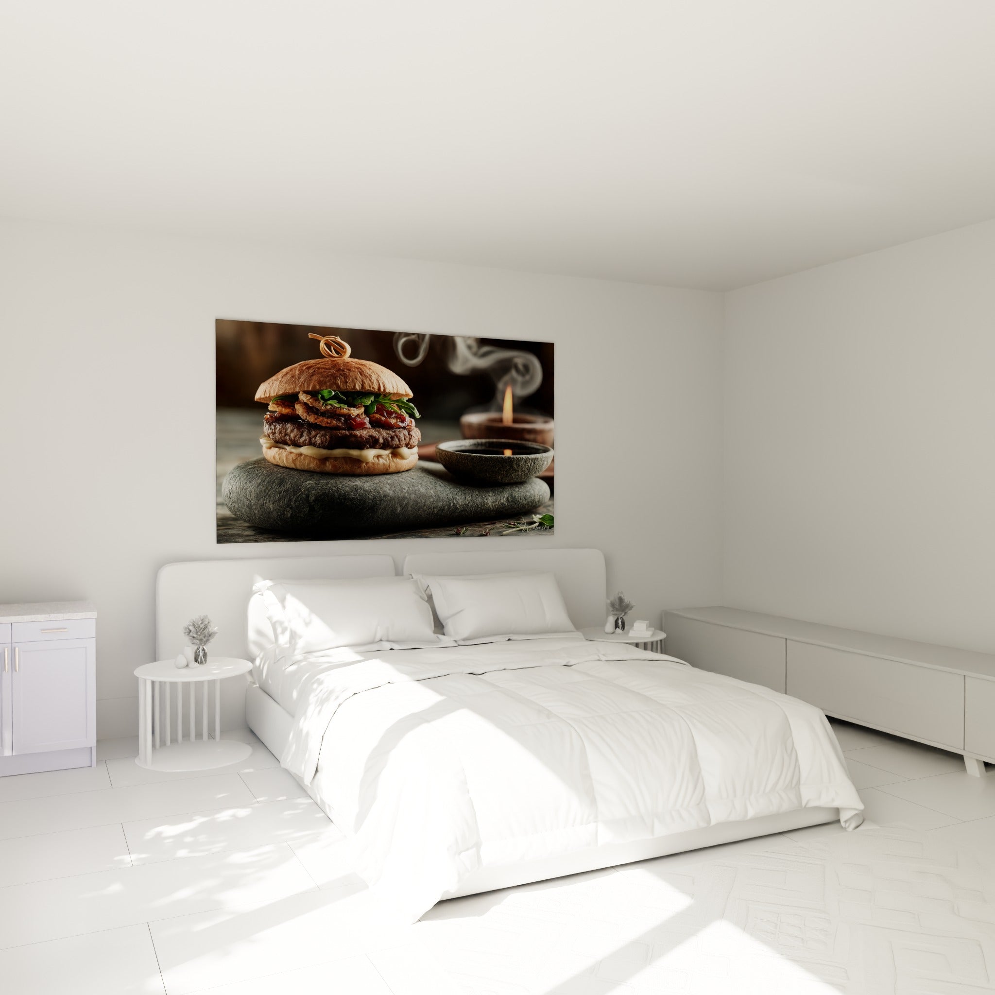 Burger juteux aux tons dorés et bruns accroché au-dessus d'un lit dans une chambre claire