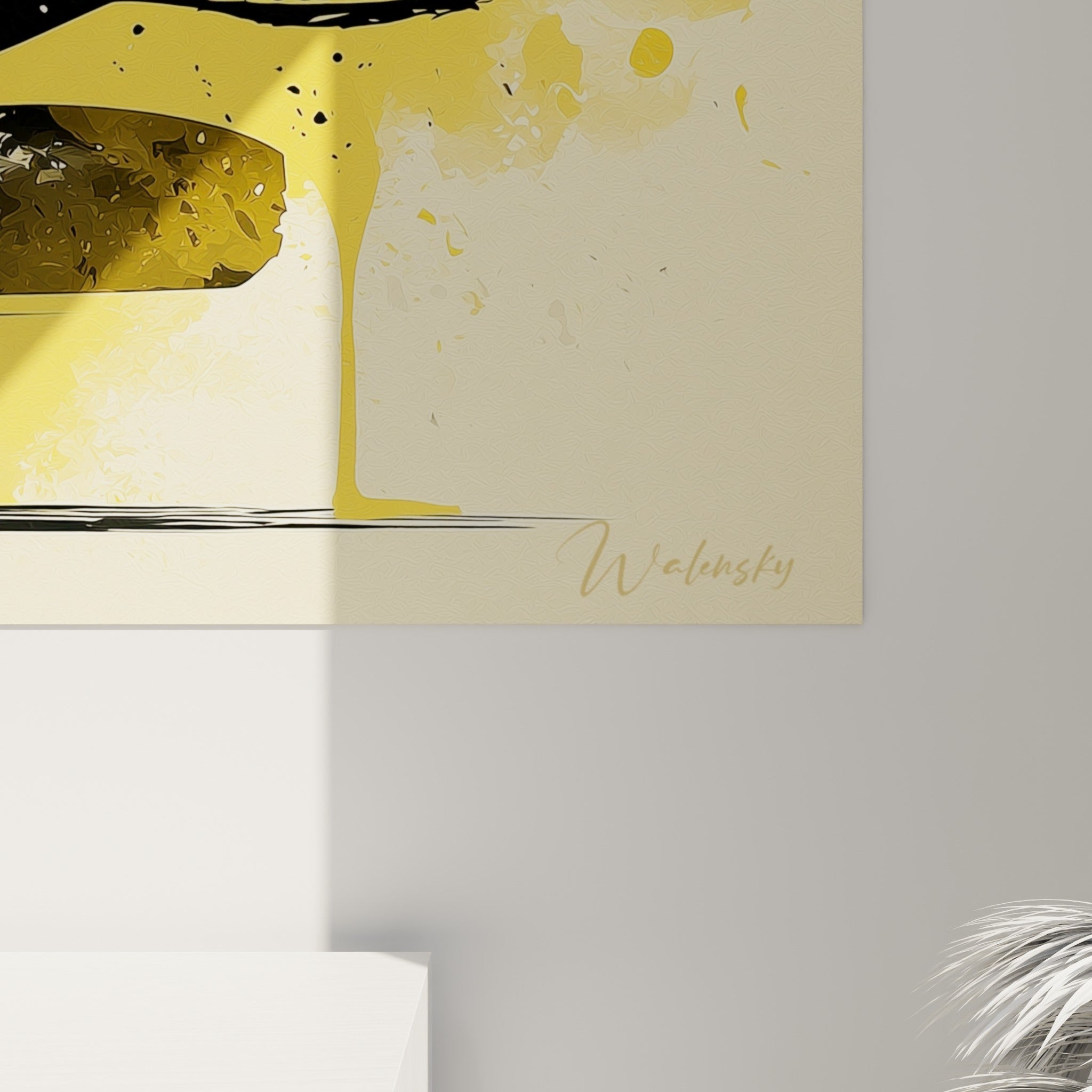 Détail des coulures jaune moutarde et des éclaboussures noires sur la texture du tableau burger