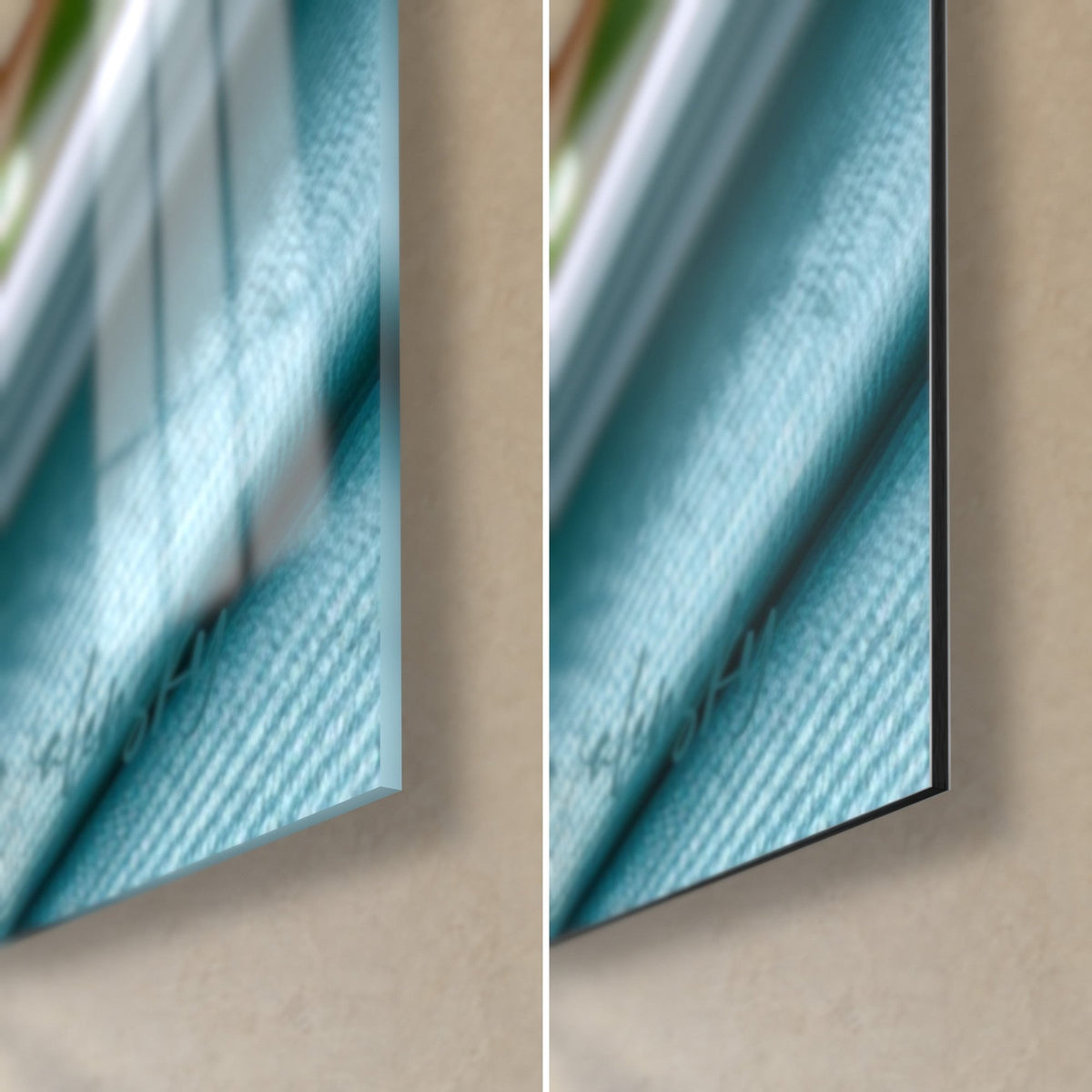 Tableau burgers brioche et crème aux herbes, coin bas droit : verre acrylique brillant et reflets à gauche, Dibond noir mat à droite