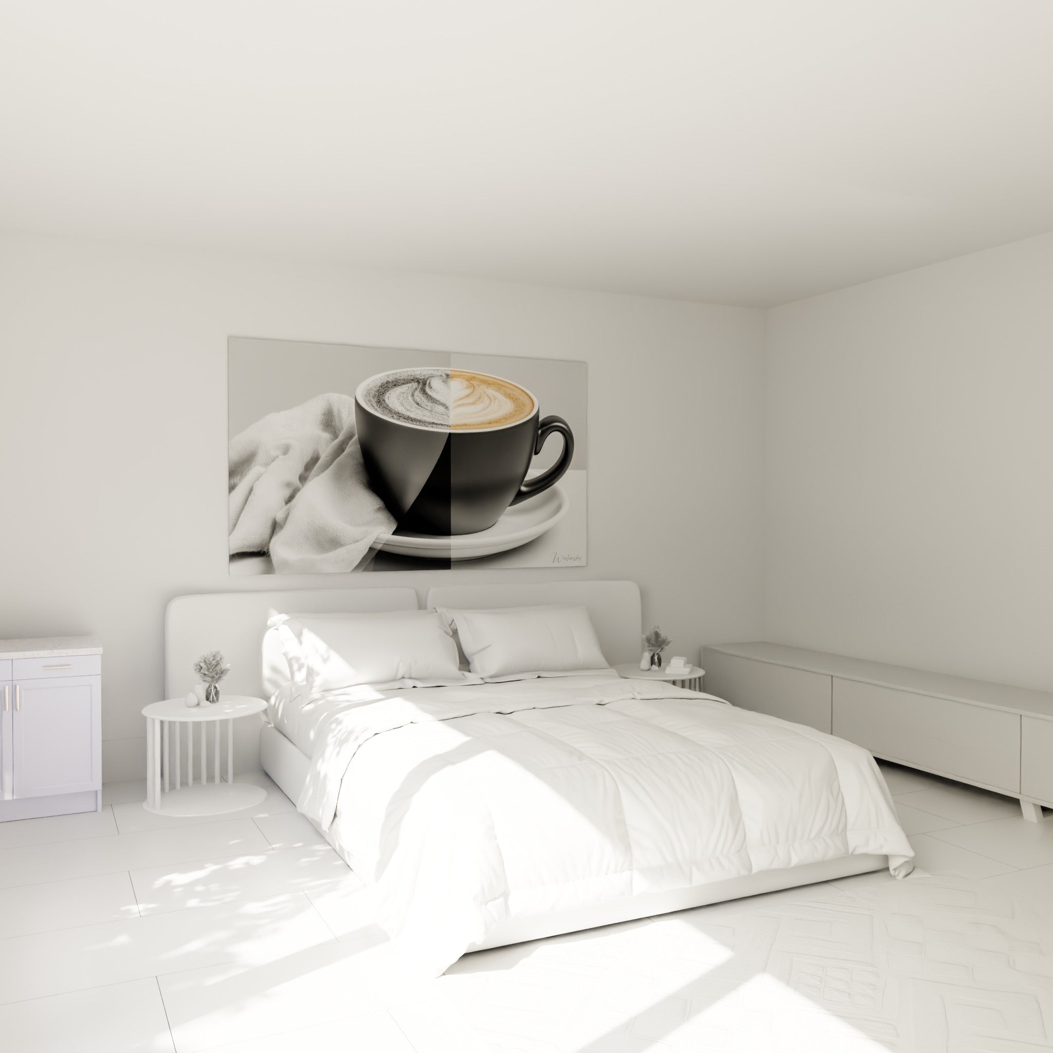 Café bicolore ocre et anthracite dans une tasse noire, accroché au-dessus d'un lit dans une chambre claire.
