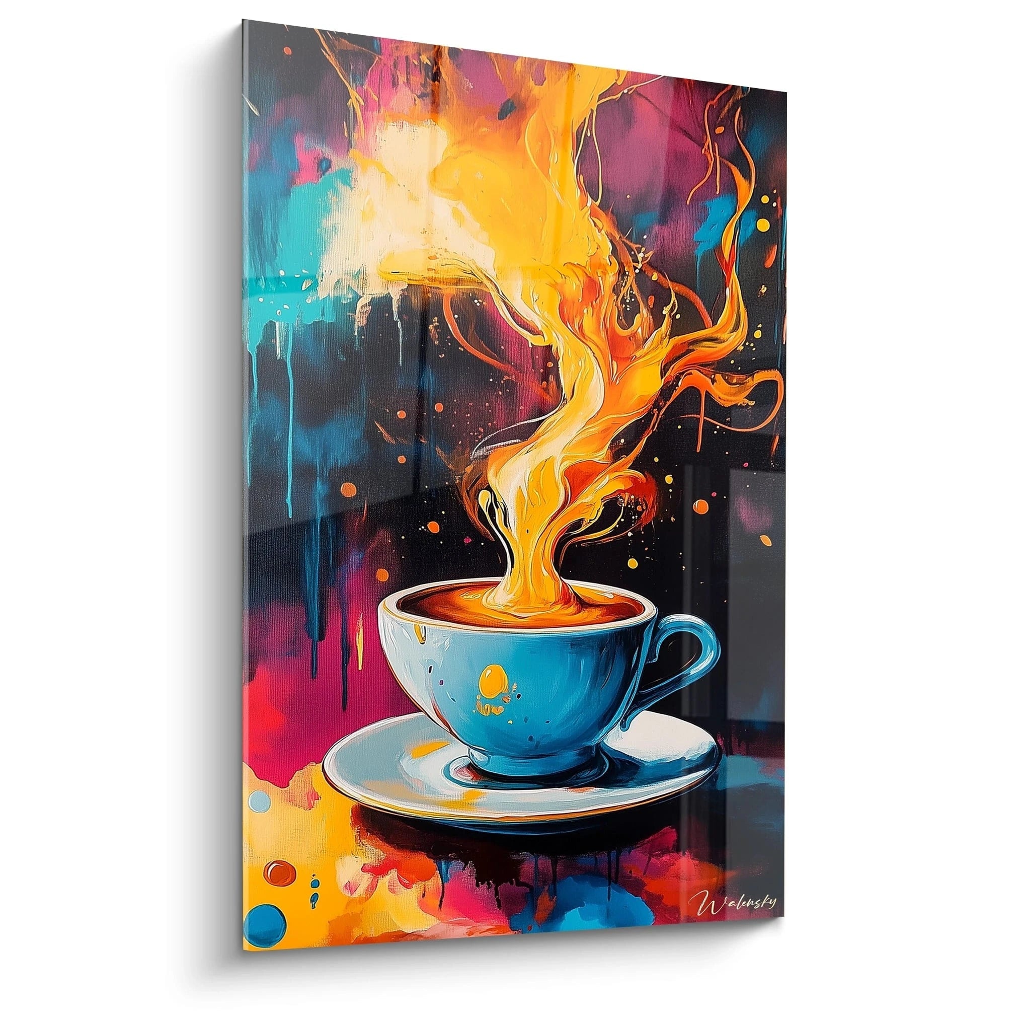Un tableau café représentant une tasse bleue sur une soucoupe, avec une vapeur orange en volutes, sur fond sombre aux touches de bleu et magenta. Effets de coulures et éclaboussures visibles.