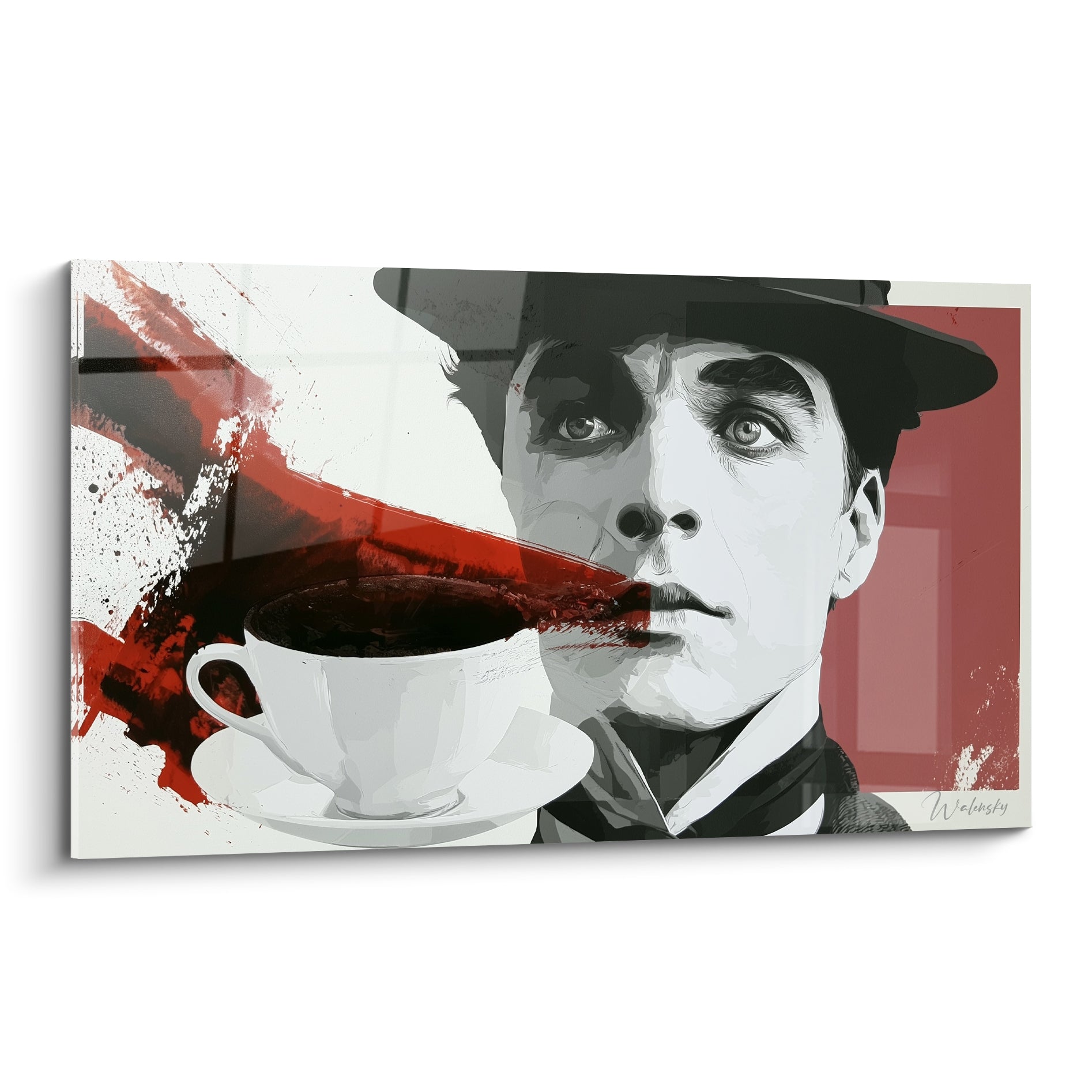 Portrait masculin au chapeau noir et blanc traversé d'une coulée rouge, tasse de café blanche au premier plan