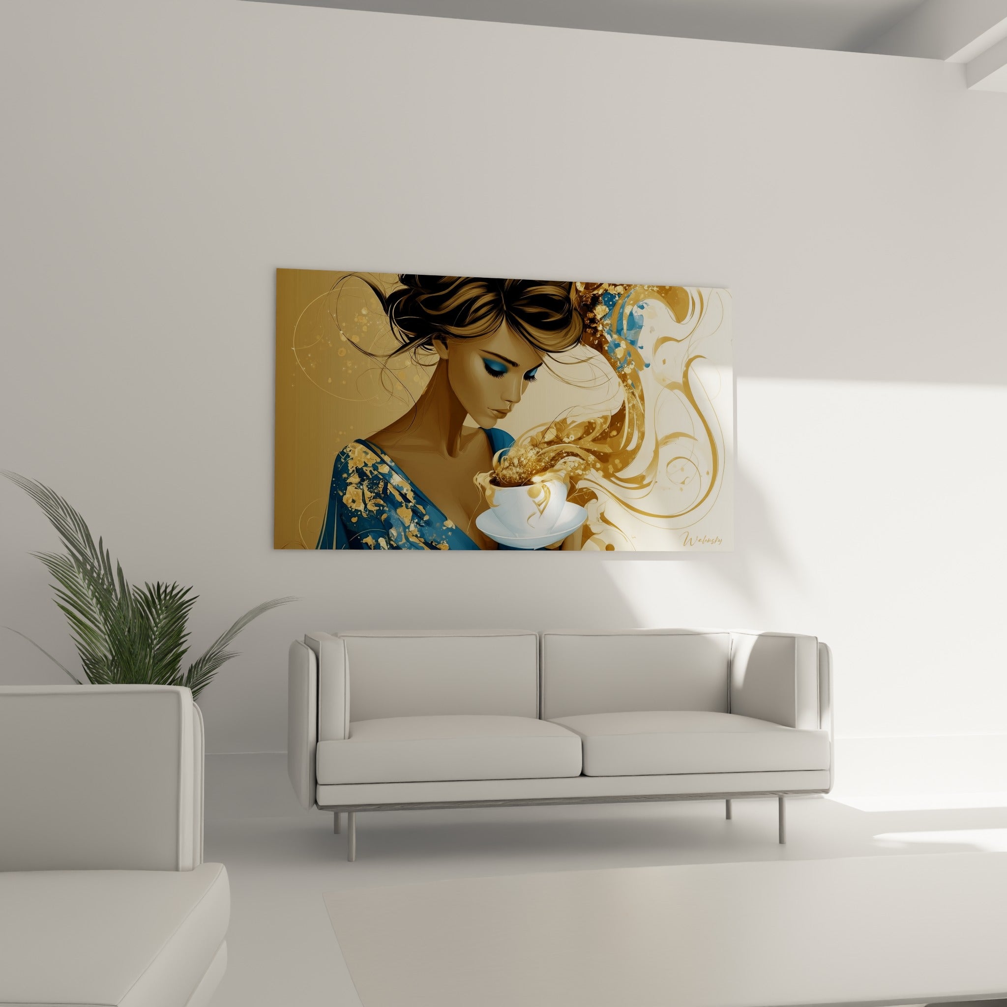 Silhouette féminine en bleu et or accrochée au-dessus d'un canapé dans un salon lumineux