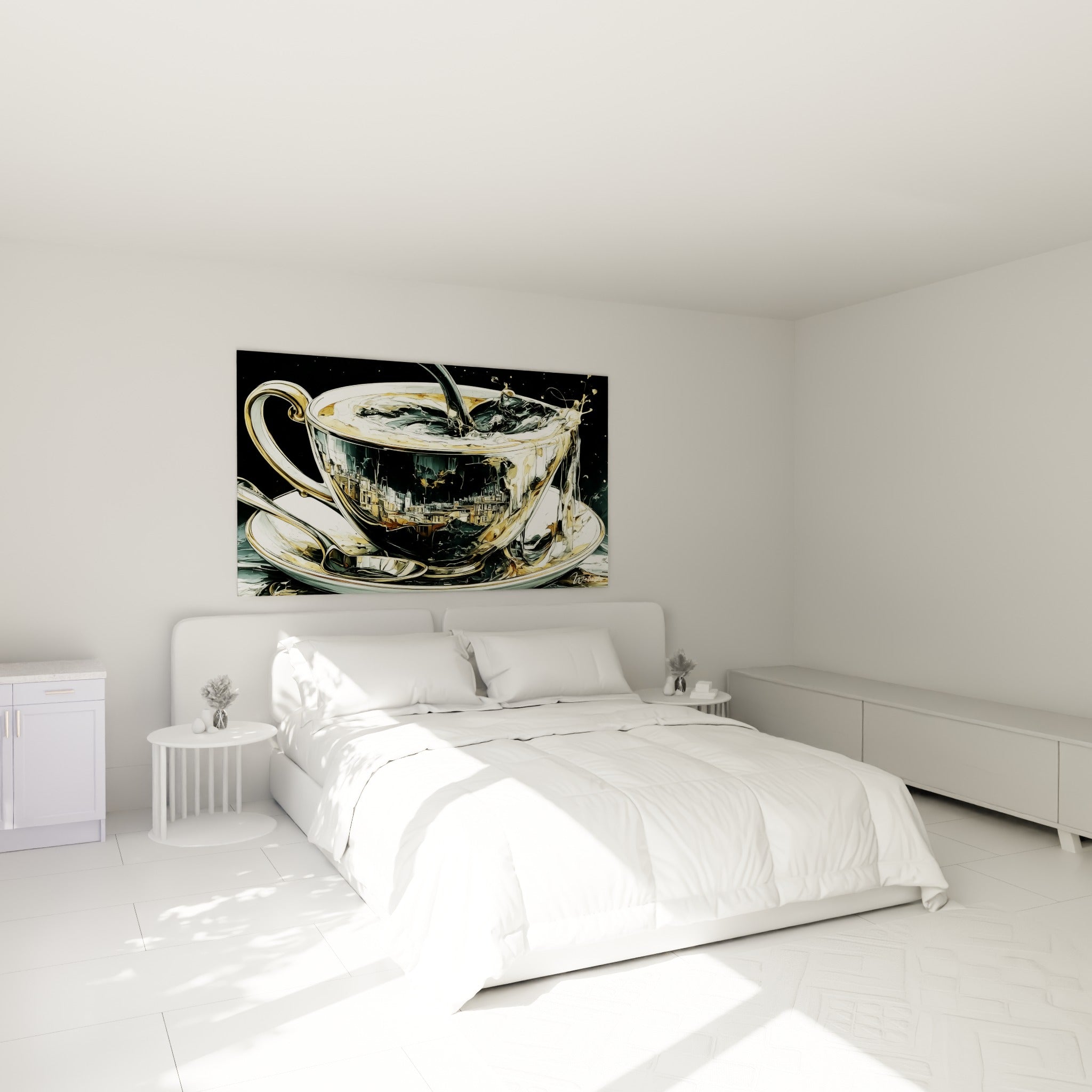 Éclaboussure de café doré et noir capturée en peinture, au-dessus d'un lit dans une chambre claire
