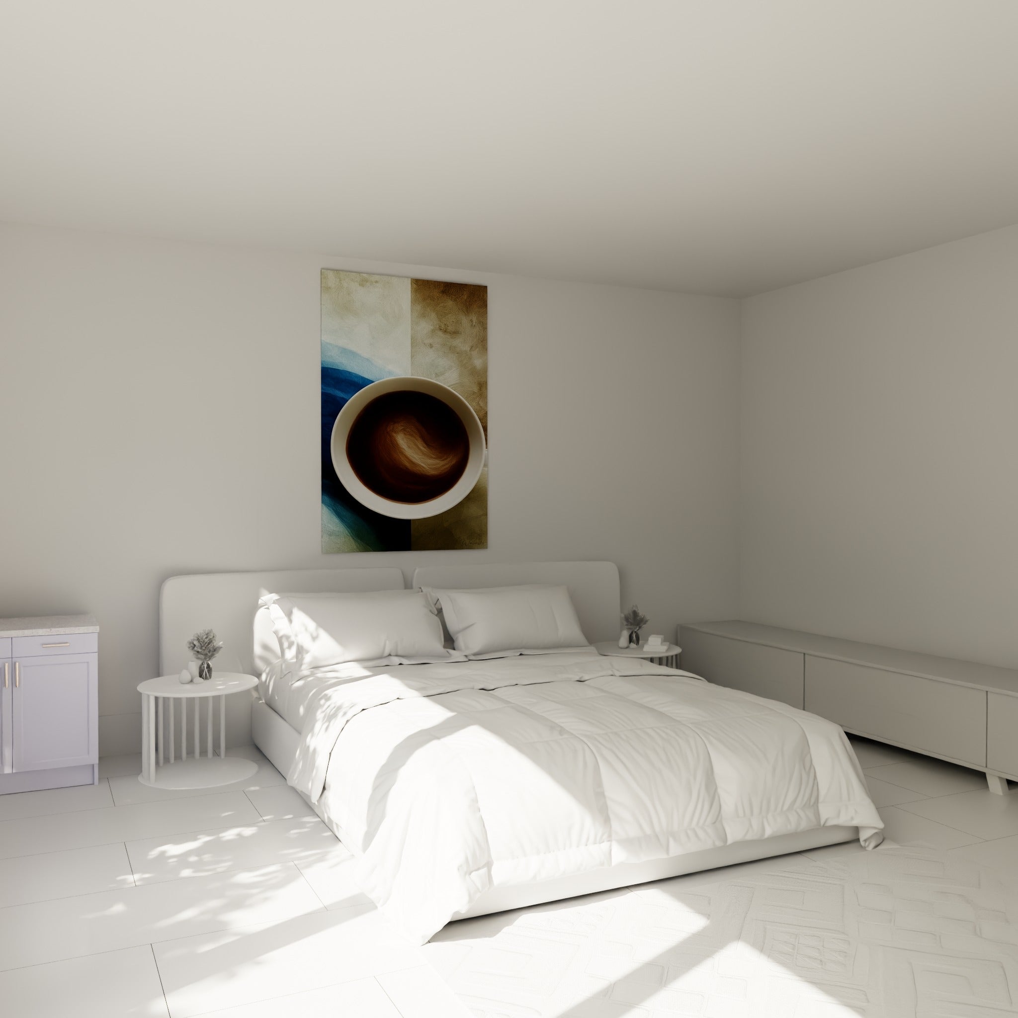 Composition café tourbillon crème beige et brun, accrochée au-dessus d'un lit dans une chambre claire