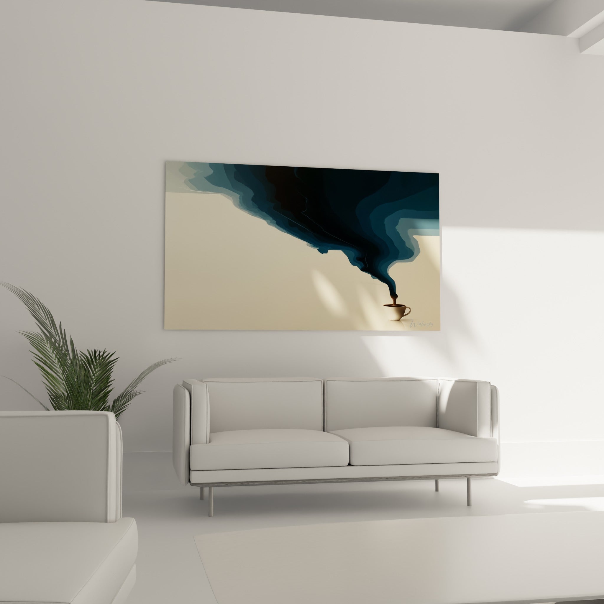 Fumée bleu marine sculptée en reliefs abstraites sur fond crème, au-dessus d'un canapé dans un salon lumineux