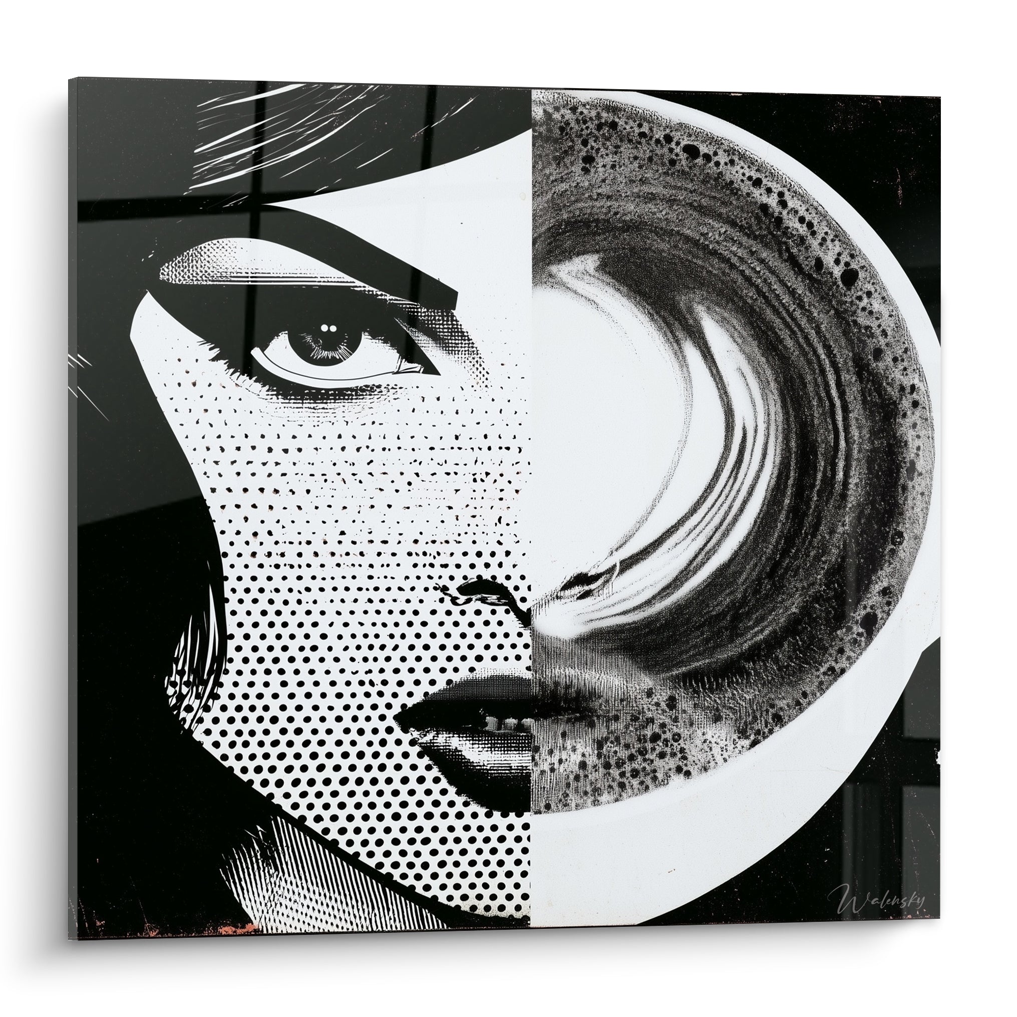 Visage pop art fusionné à une tasse de café noir et blanc aux volutes fumantes