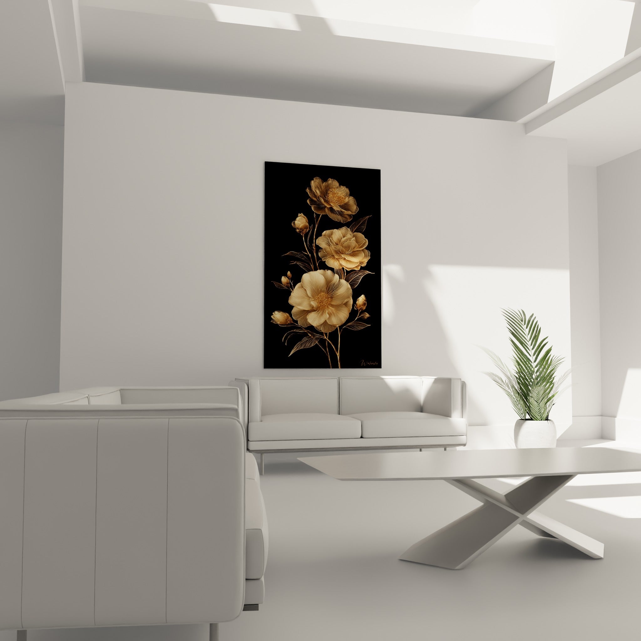 Bouquet de camélia doré sur fond noir orne le mur au-dessus d'un canapé dans un salon lumineux