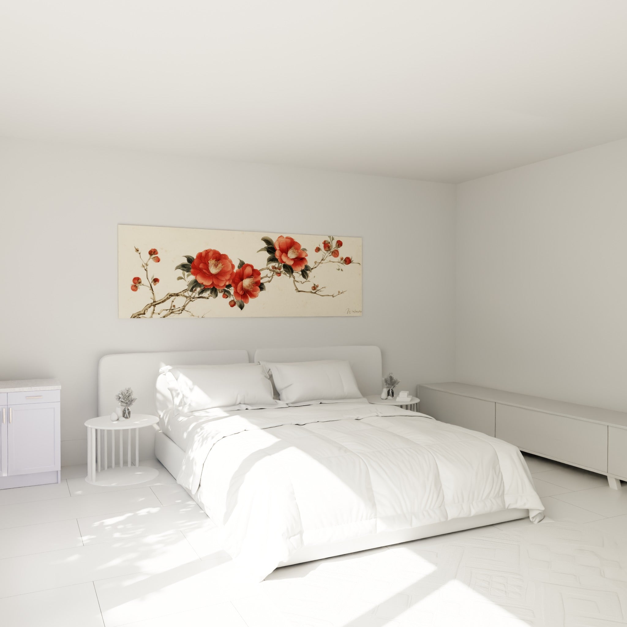 Branche fleurie de camélias rouges et feuilles vert foncé accrochée au-dessus d'un lit dans une chambre claire