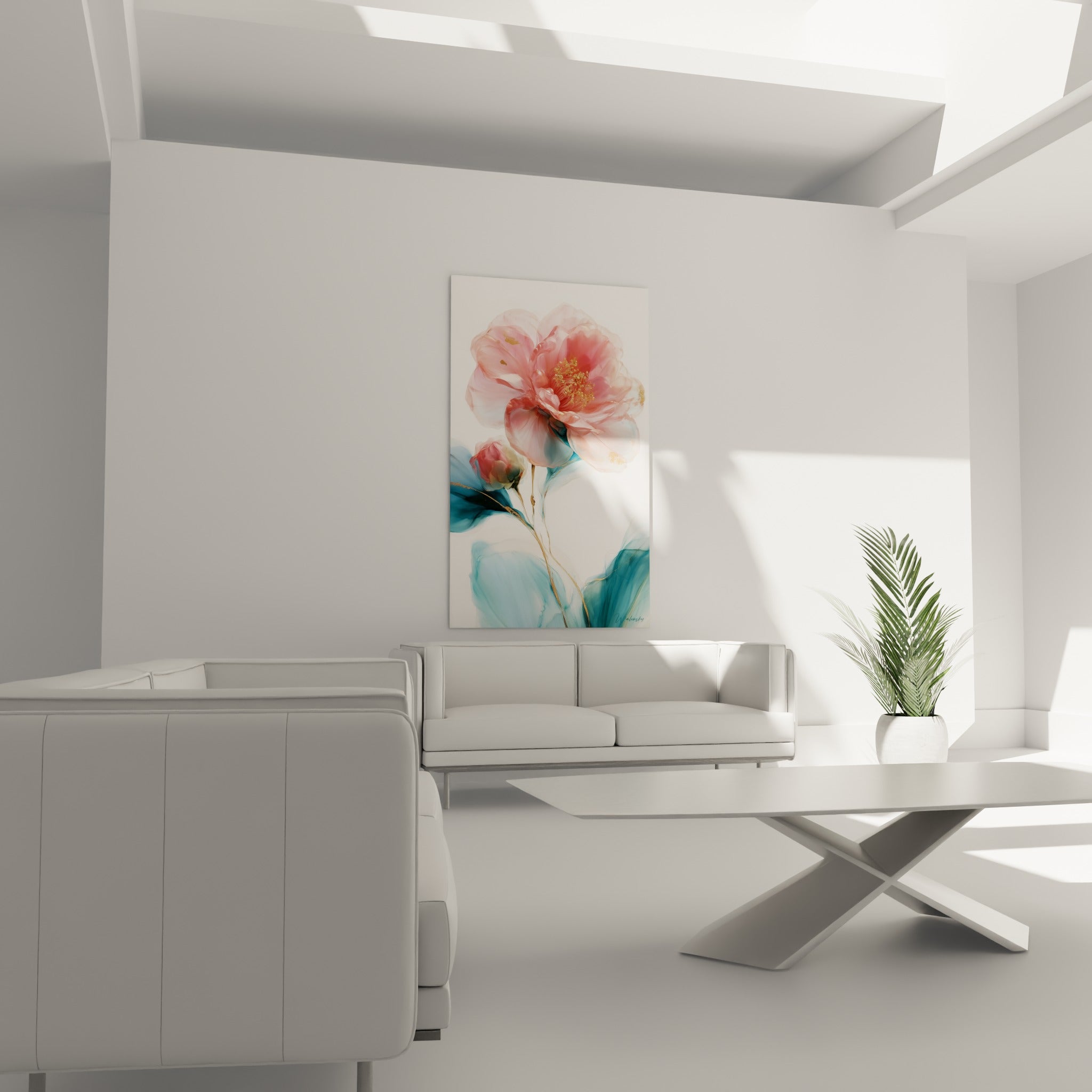 Pétales roses et feuilles bleu pétrole du camélia doré au-dessus d'un canapé dans un salon lumineux