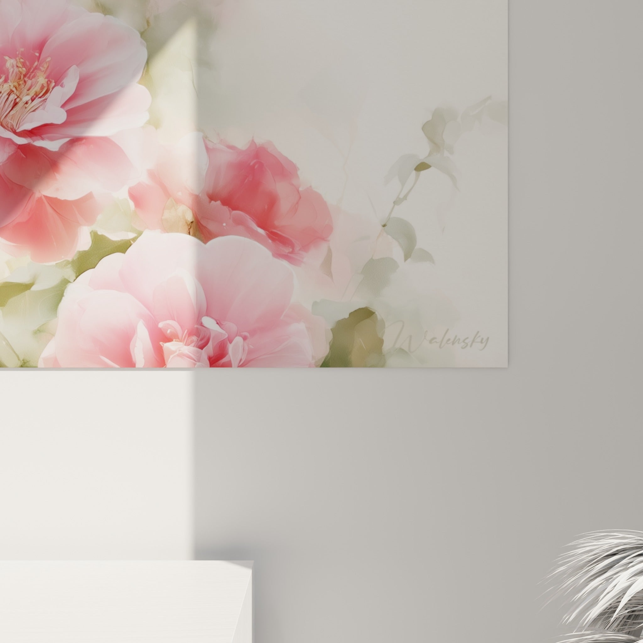 Pétales de camélia rose et blanc, textures aquarelle fondues, coulures délicates visibles de près