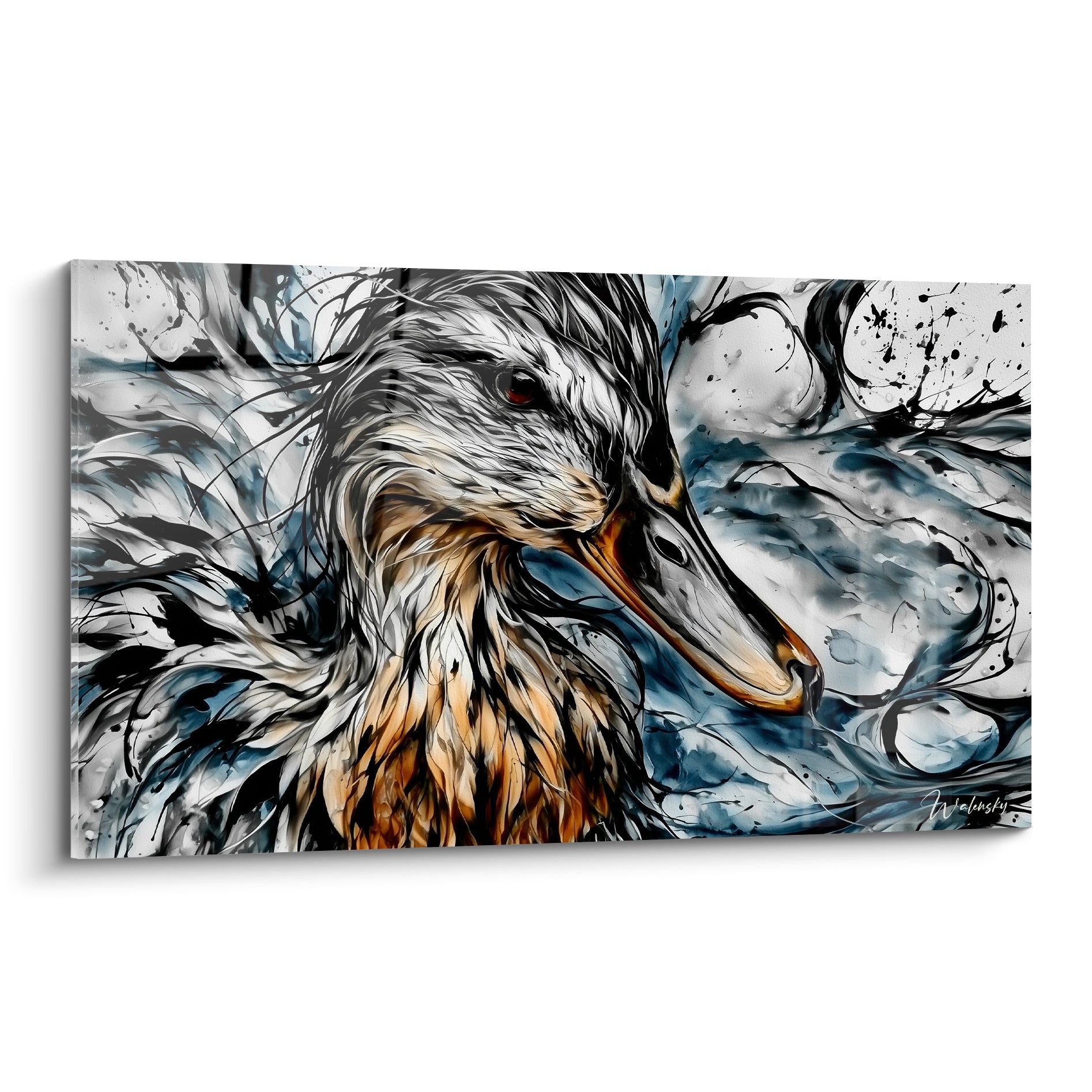 Canard au bec ambre et plumage bleu anthracite, tourbillons d'encre noire en fond expressif