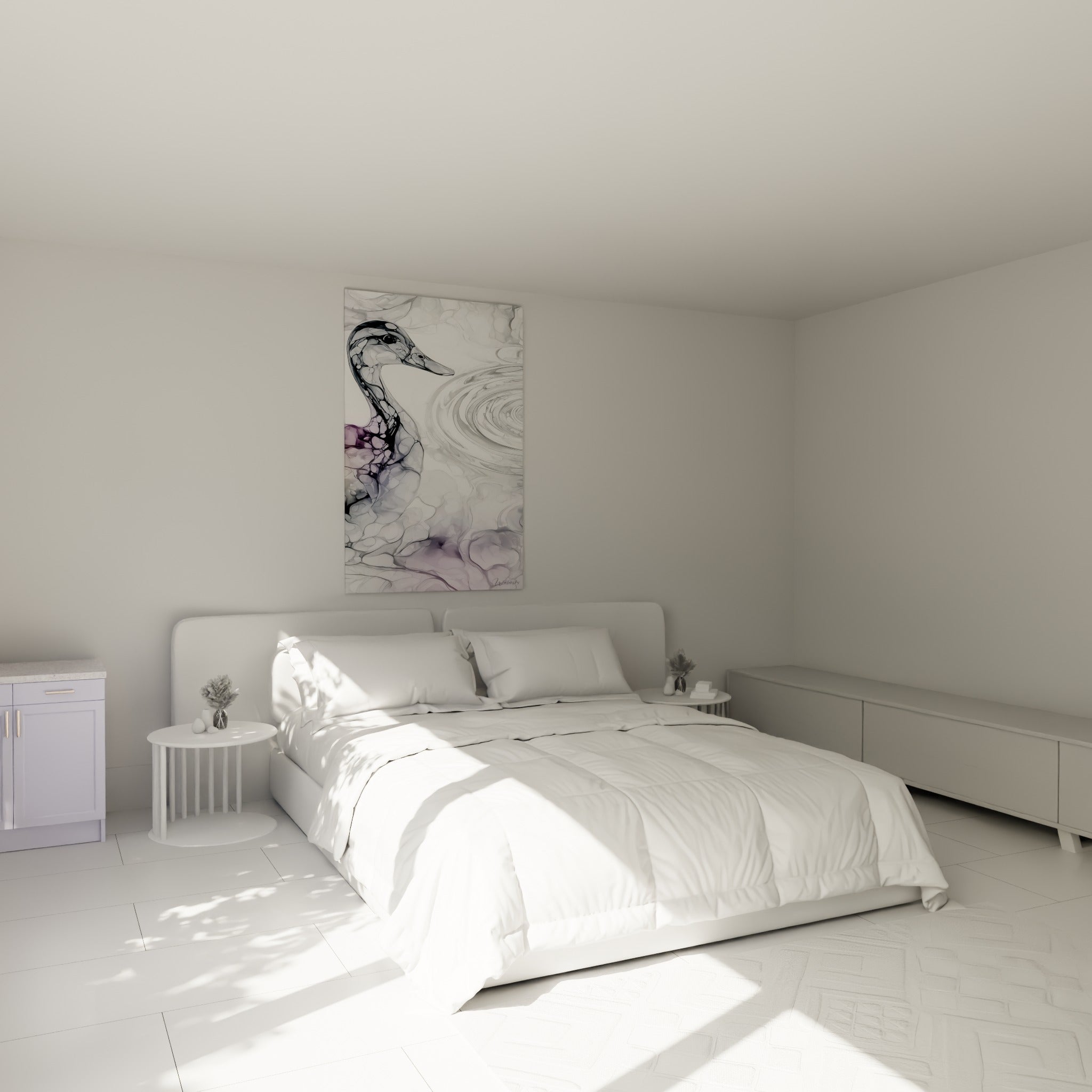 Canard aux teintes grises et mauves accroché au-dessus d'un lit dans une chambre claire