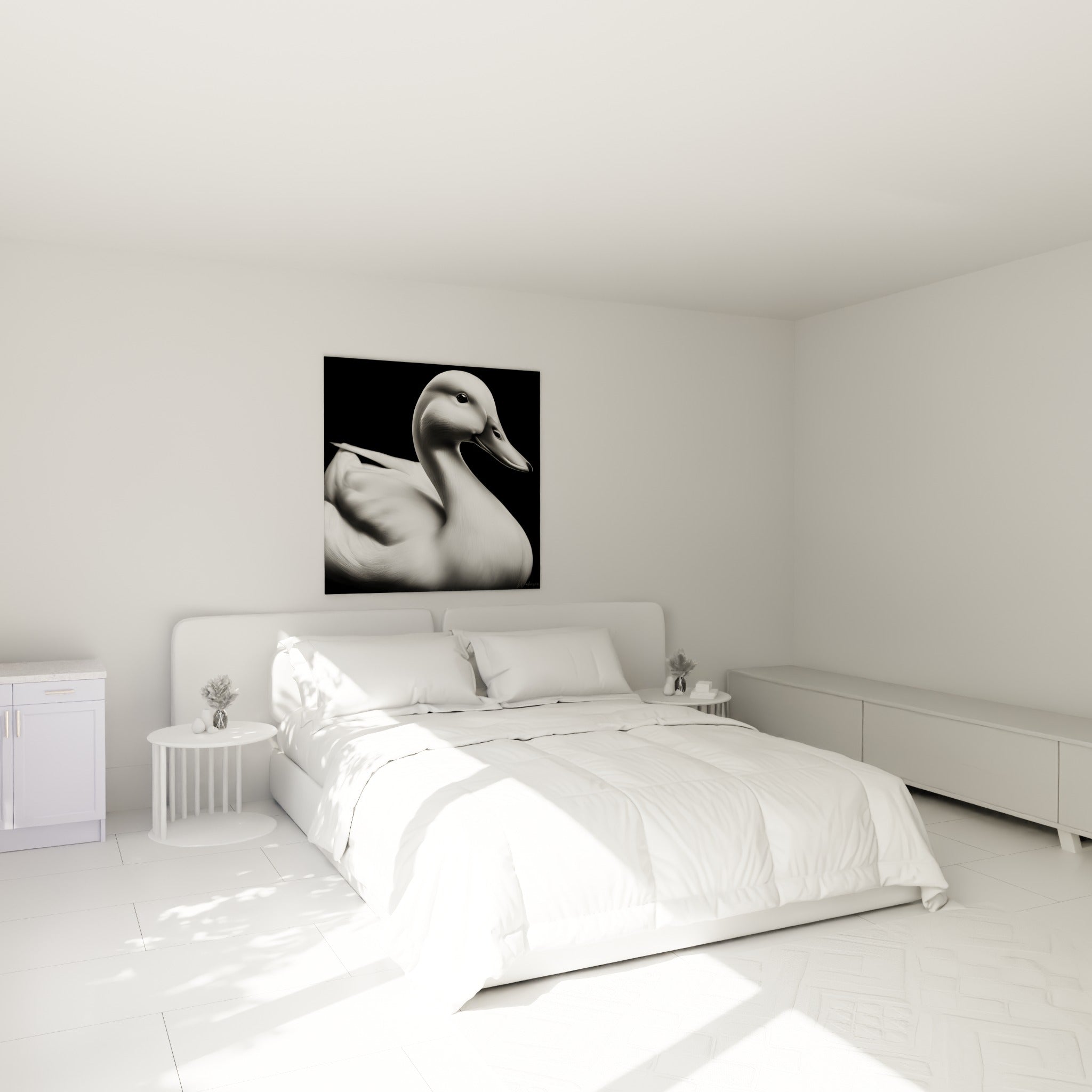 Canard blanc et gris nacré, bec sombre, accroché au-dessus d'un lit dans une chambre claire