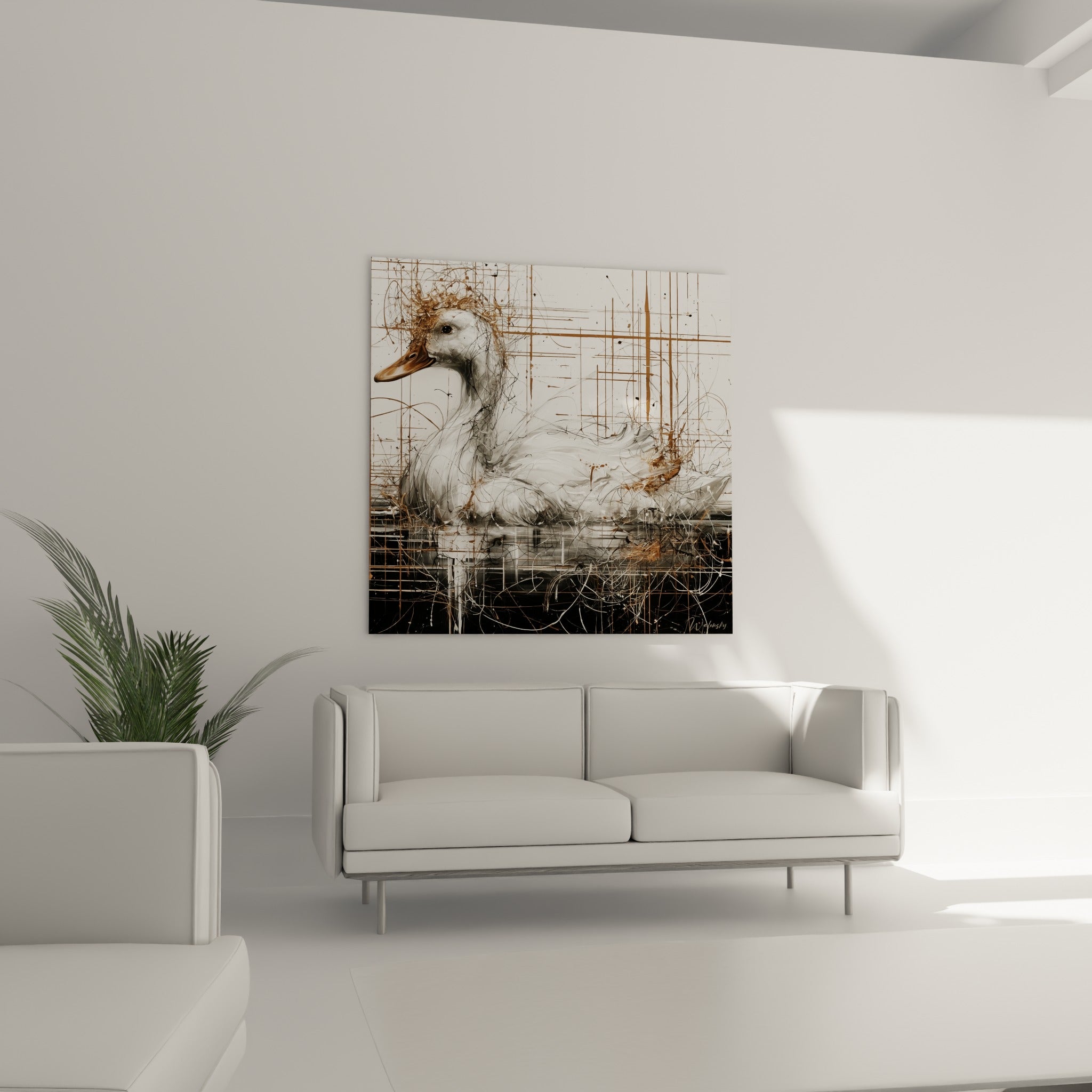 Canard blanc au plumage sculpté de lignes cuivrées suspendu au-dessus d'un canapé dans un salon lumineux