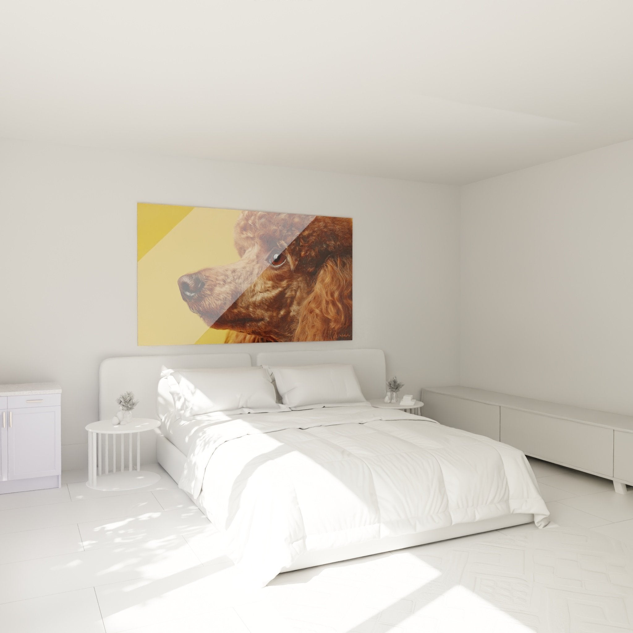 Tableau caniche roux décorant chambre moderne, ambiance chaleureuse mur blanc mobilier bois