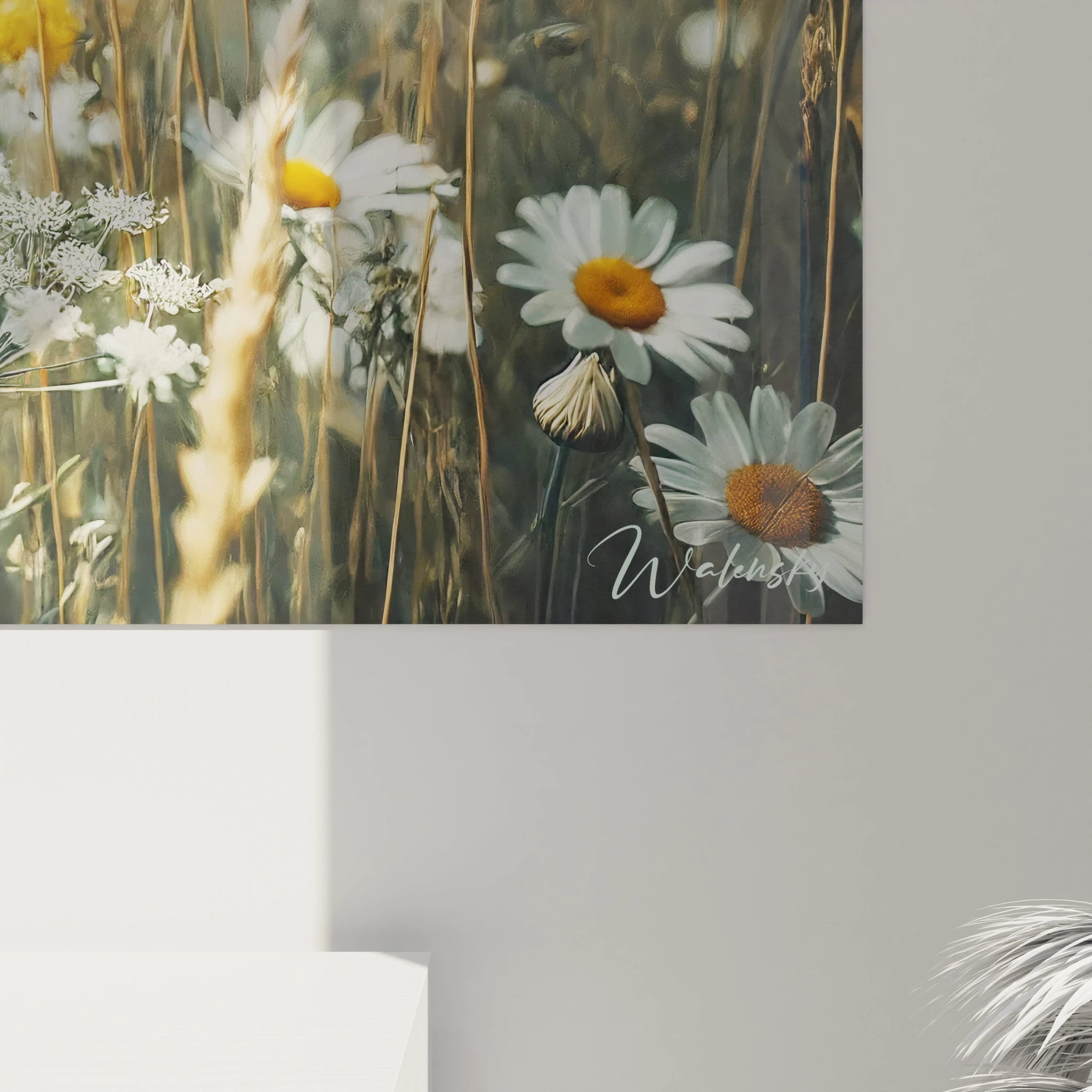 En gros plan, ce tableau Fleur révèle des détails subtils, chaque pétale capturant la lumière estivale, pour une immersion totale dans la simplicité naturelle.