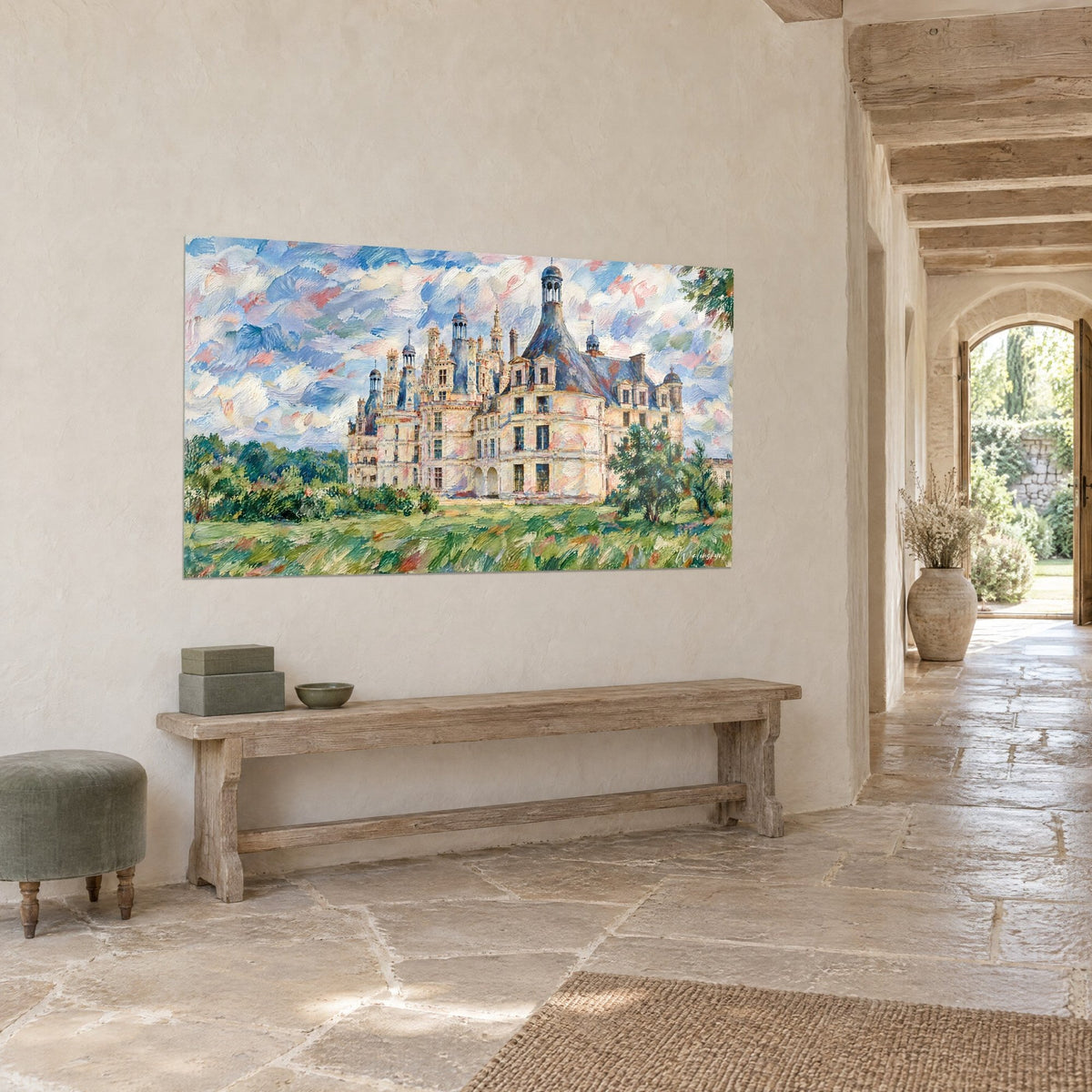Tableau manoir Renaissance aux cheminées sculptées, pierre blonde et toits gris-bleu, sur un mur beige, banc en bois