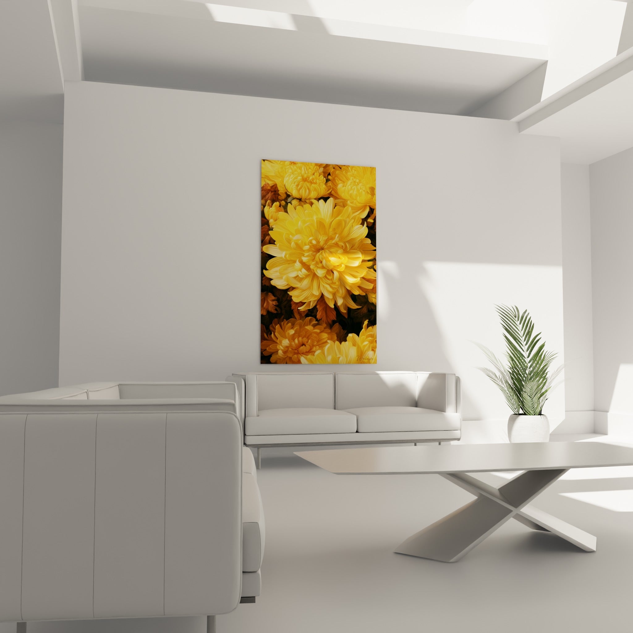 Fleurs de chrysanthème doré et brun roux disposées au-dessus d'un canapé dans un salon lumineux