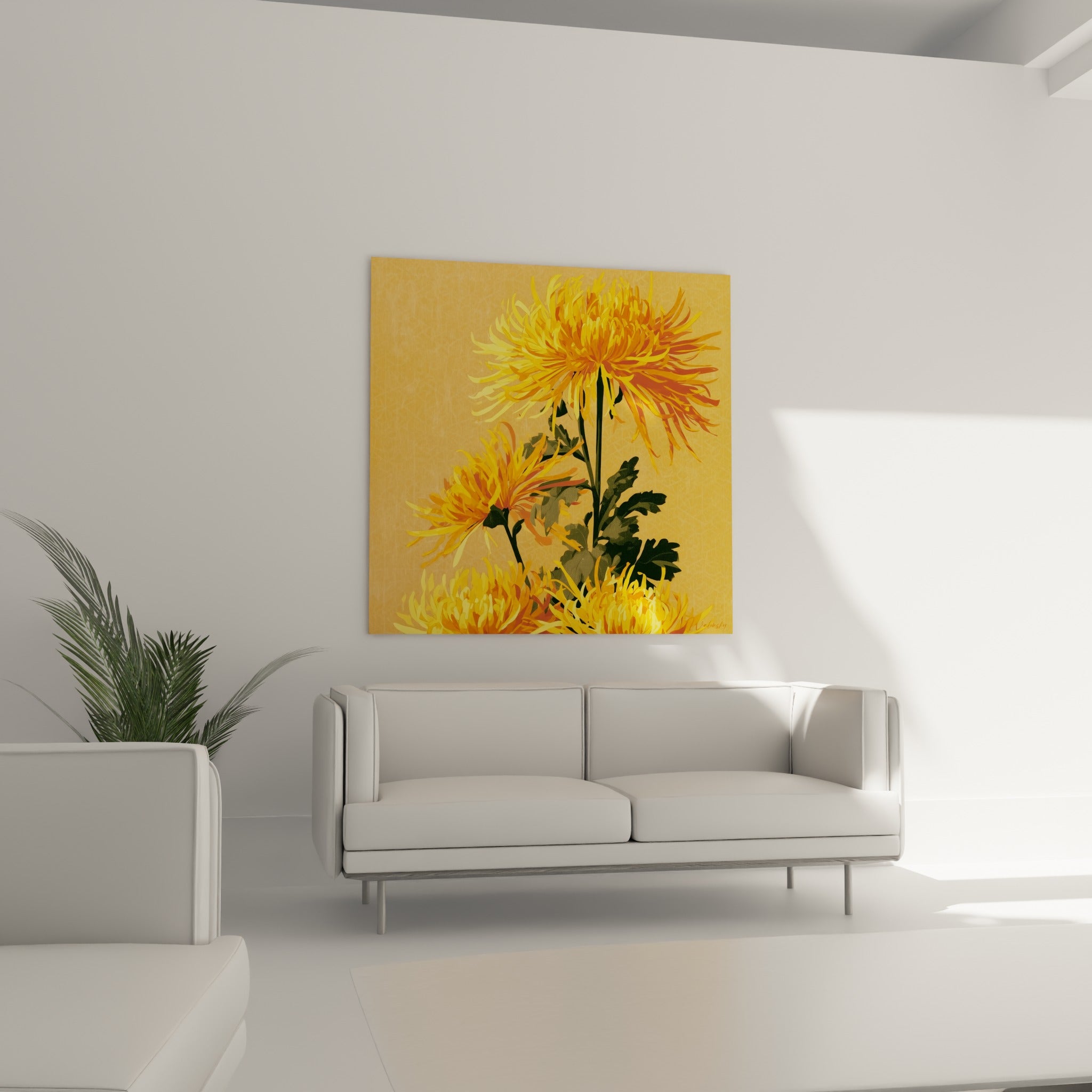 Fleurs de chrysanthème dorées et feuillage vert sombre au-dessus d'un canapé dans un salon lumineux