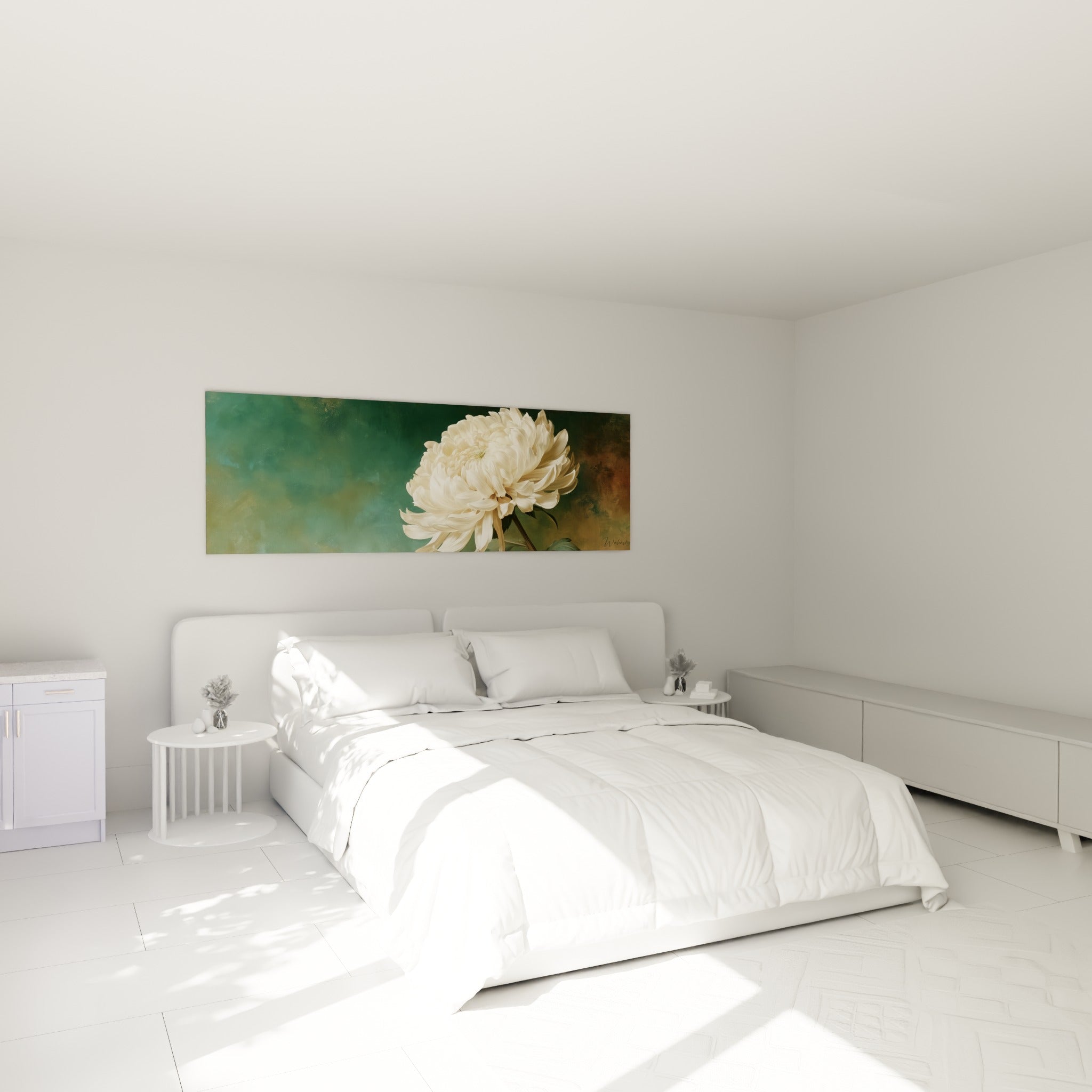 Pétales blancs et fond vert sauge du chrysanthème accrochés au-dessus d'un lit dans une chambre claire