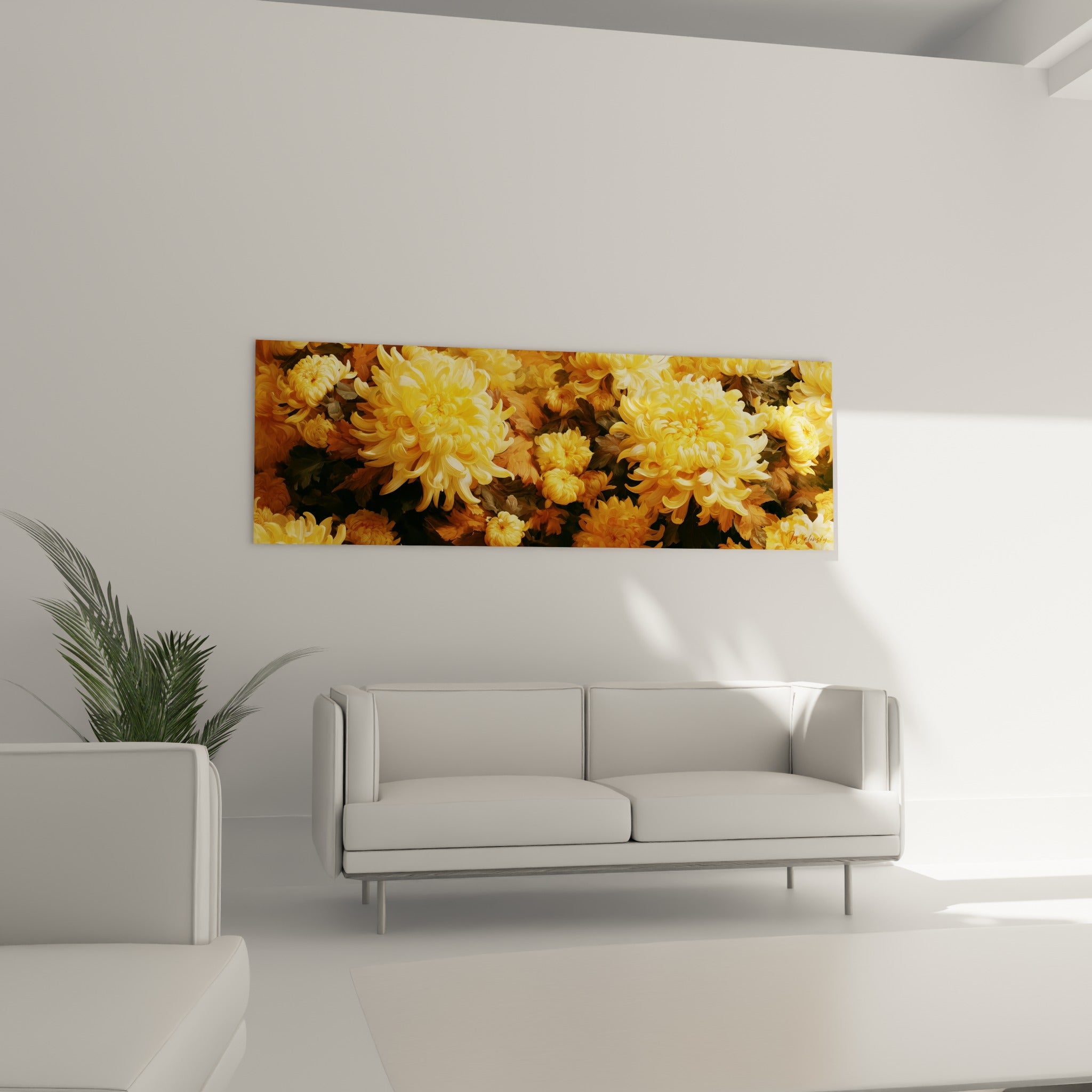 Pétales dorés de chrysanthème et feuillage anthracite accrochés au-dessus d'un canapé dans un salon lumineux