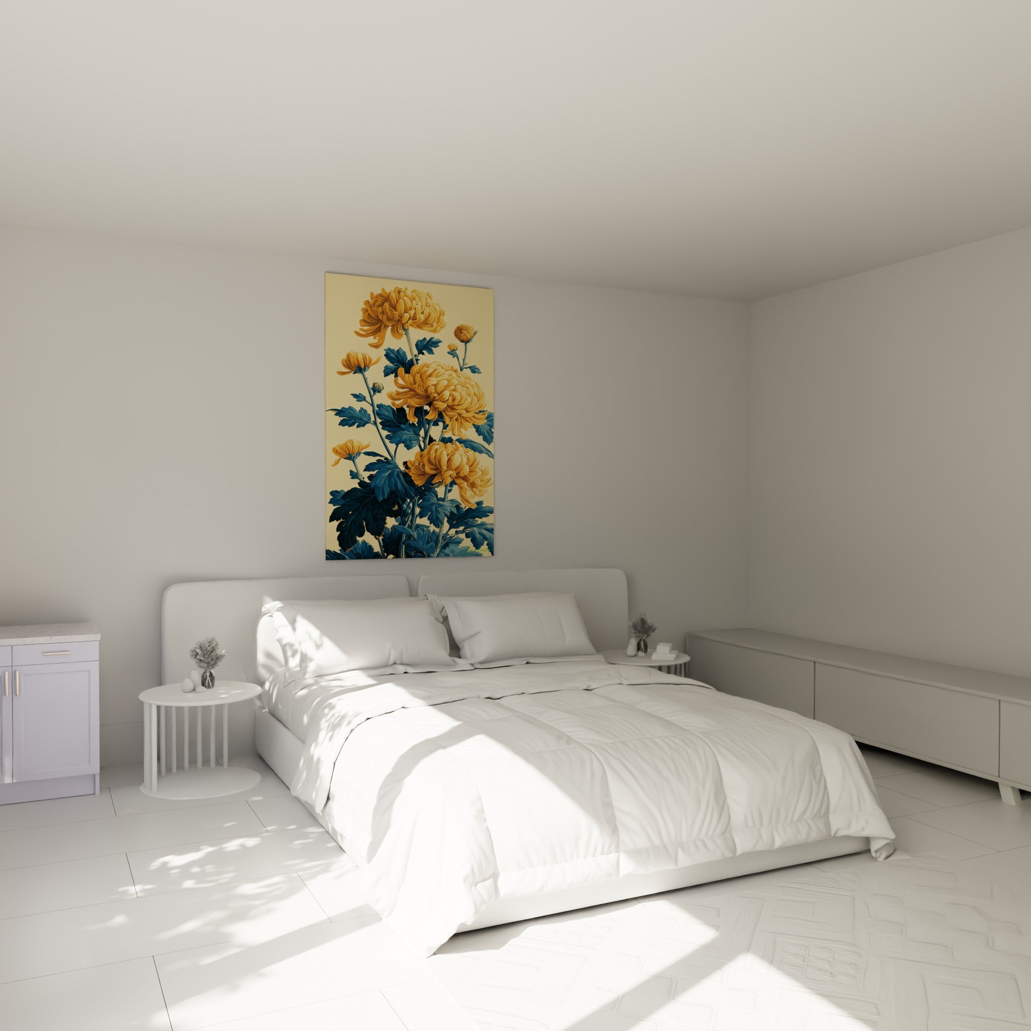 Fleurs de chrysanthème jaune ocre et feuillage bleu pétrole au-dessus d'un lit dans une chambre claire