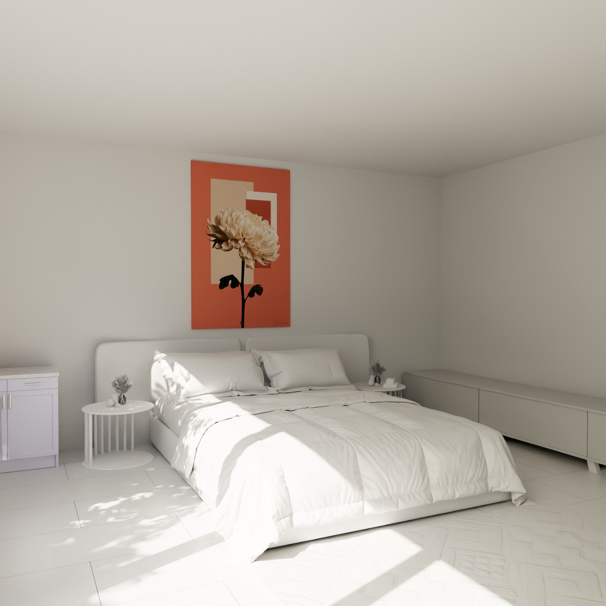 Fleur de chrysanthème ivoire à tige noire au-dessus d'un lit dans une chambre claire