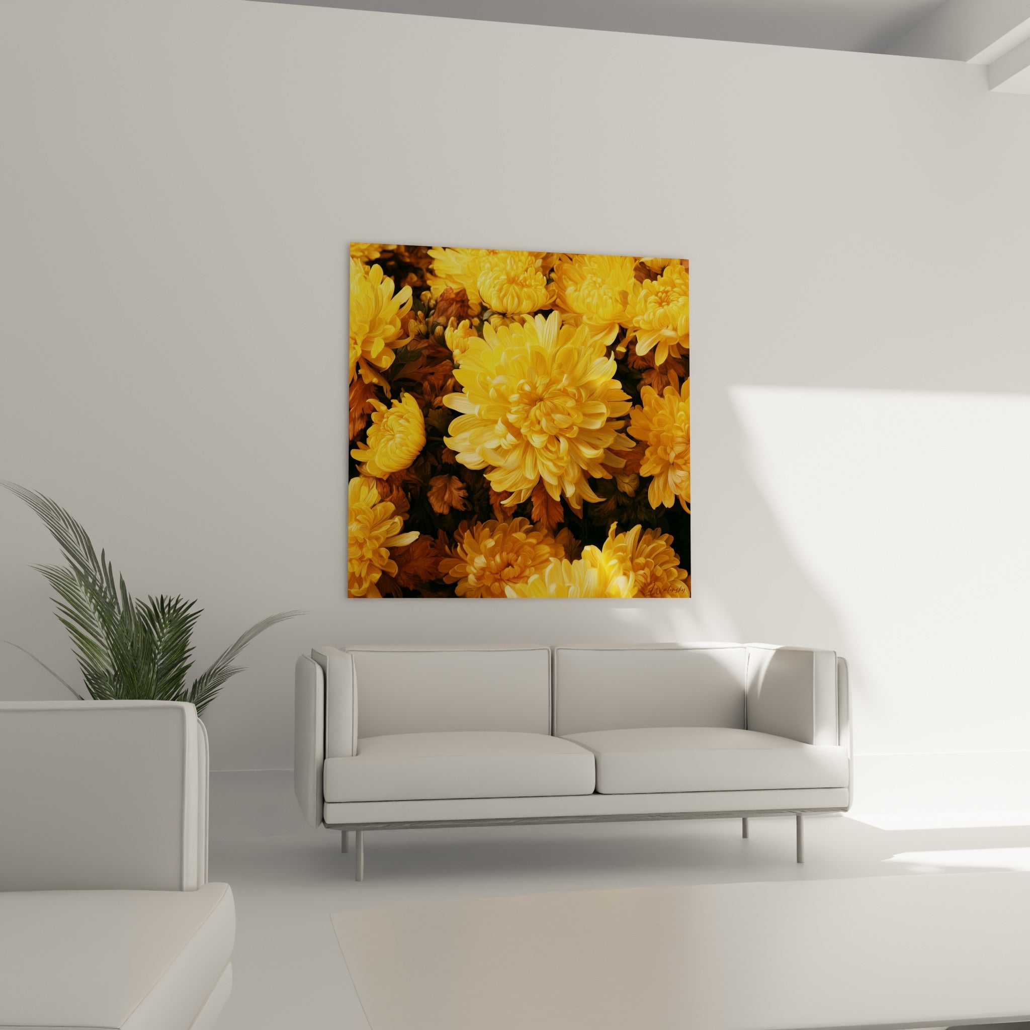Fleurs de chrysanthème jaune doré et brun disposées au-dessus d'un canapé dans un salon lumineux