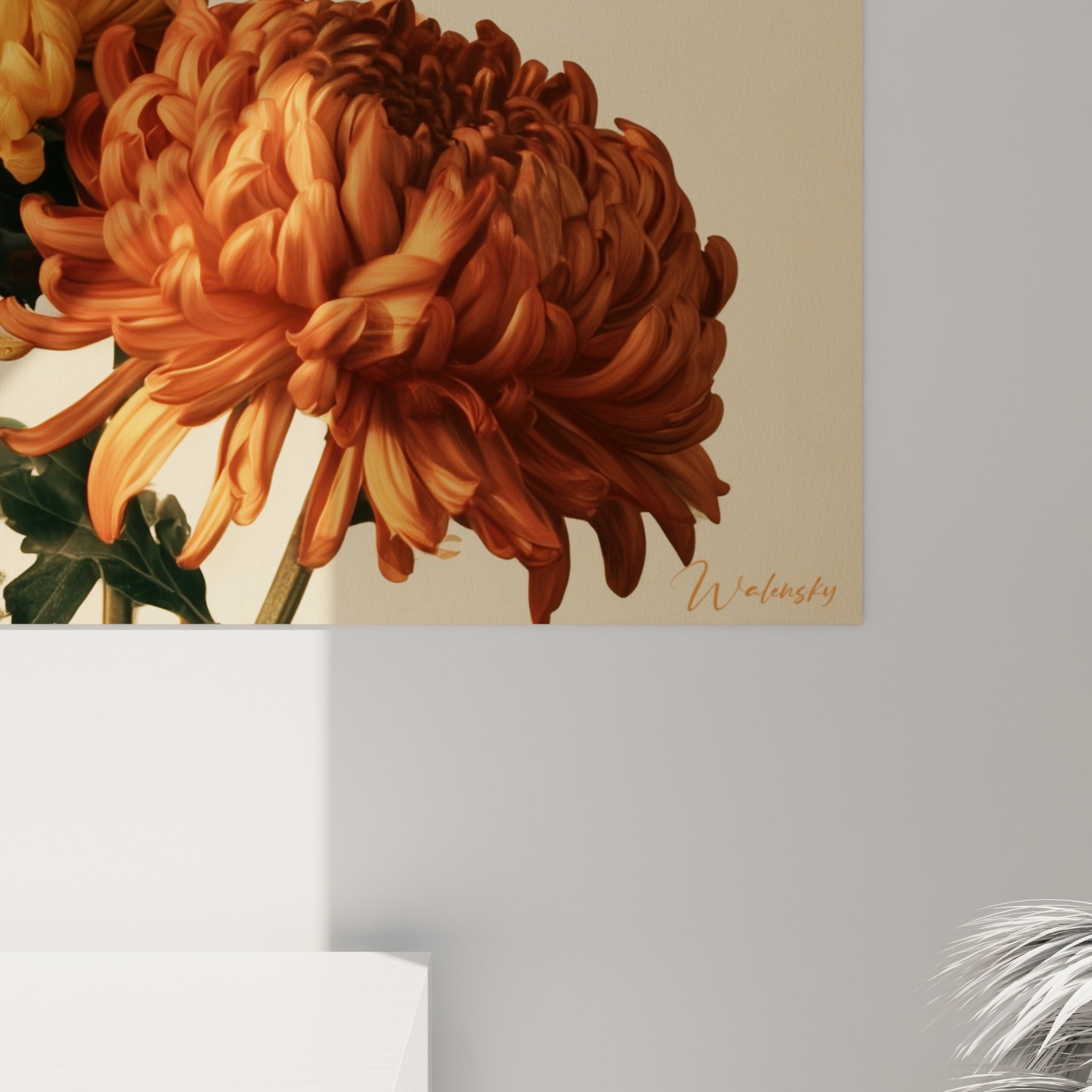 Pétales de chrysanthème en gros plan montrant les nuances terracotta, ocre et brun-rouge de la matière peinte
