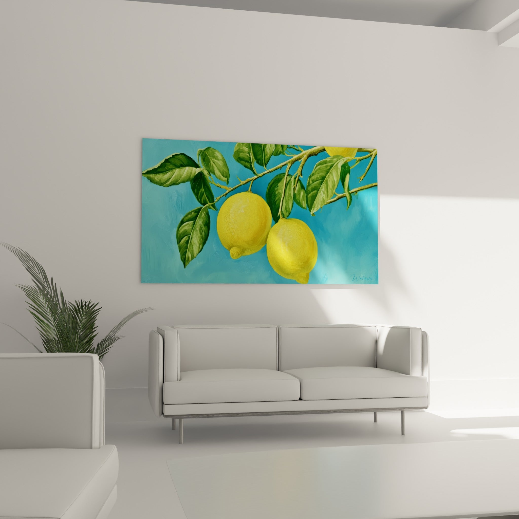 Deux citrons dorés et feuilles vertes sur fond bleu, placés au-dessus d'un canapé dans un salon lumineux