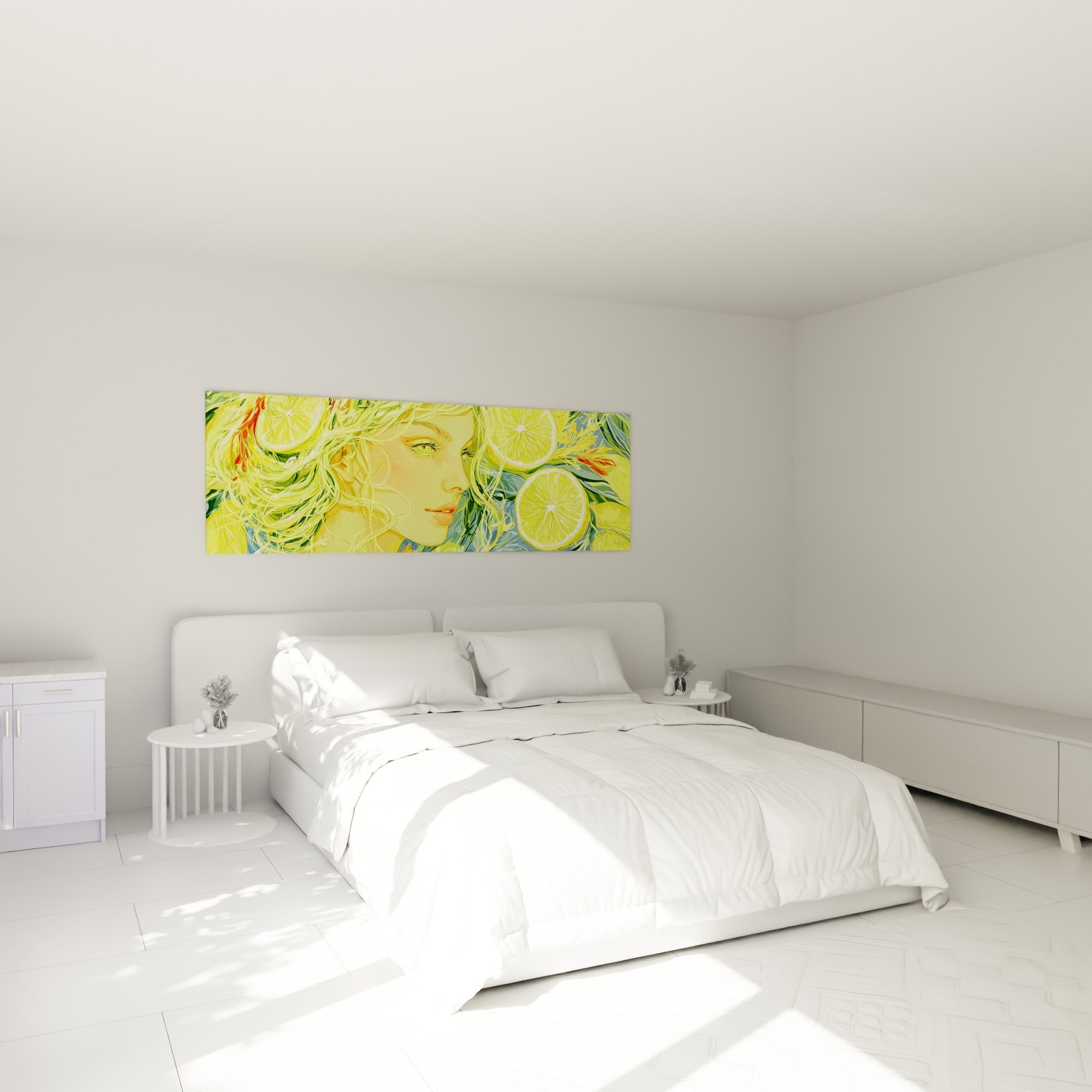 Portrait aux cheveux jaune citron et bleu ardoise, au-dessus d'un lit dans une chambre claire