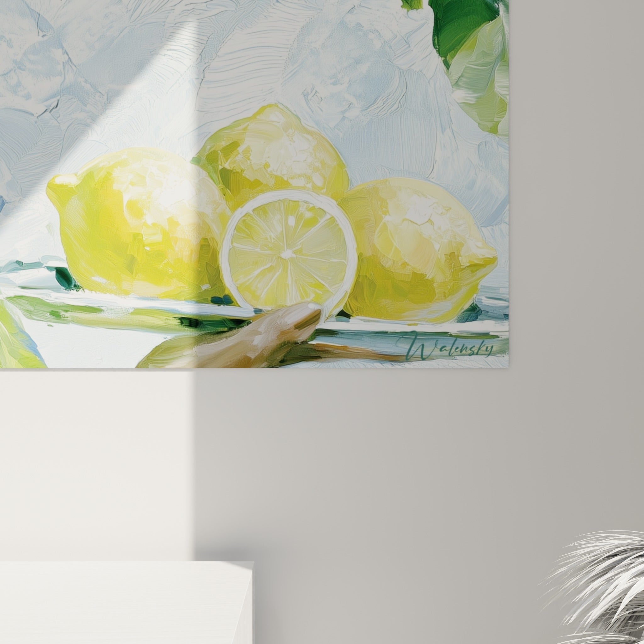 Empâtements de peinture jaune et bleu pastel révélant la texture des citrons et du turban à faible distance