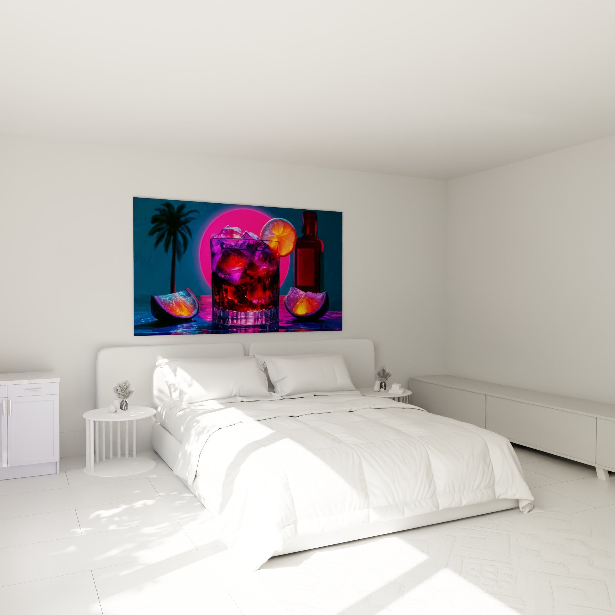 Cocktail glacé aux teintes roses et bleutées accroché au-dessus d'un lit dans une chambre claire