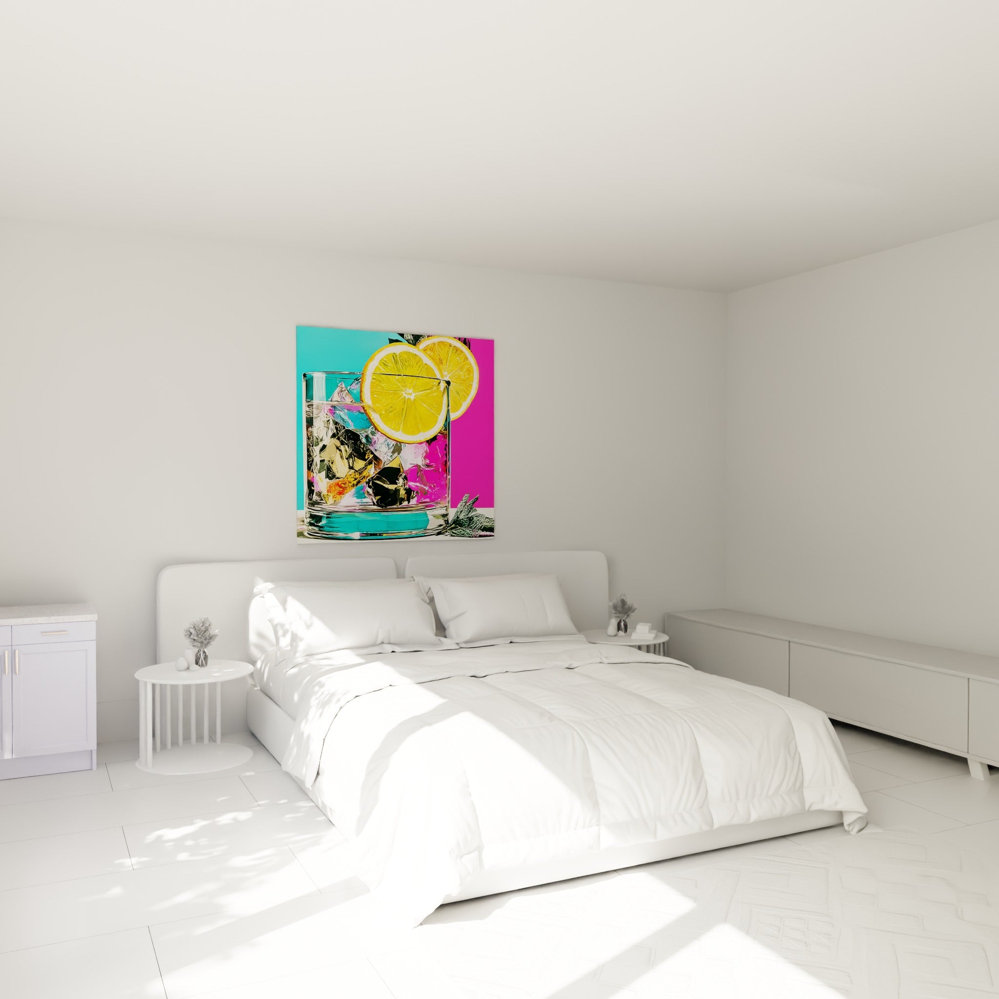 Rondelles de citron jaune vif sur verre glacé turquoise, accrochées au-dessus d'un lit dans une chambre claire