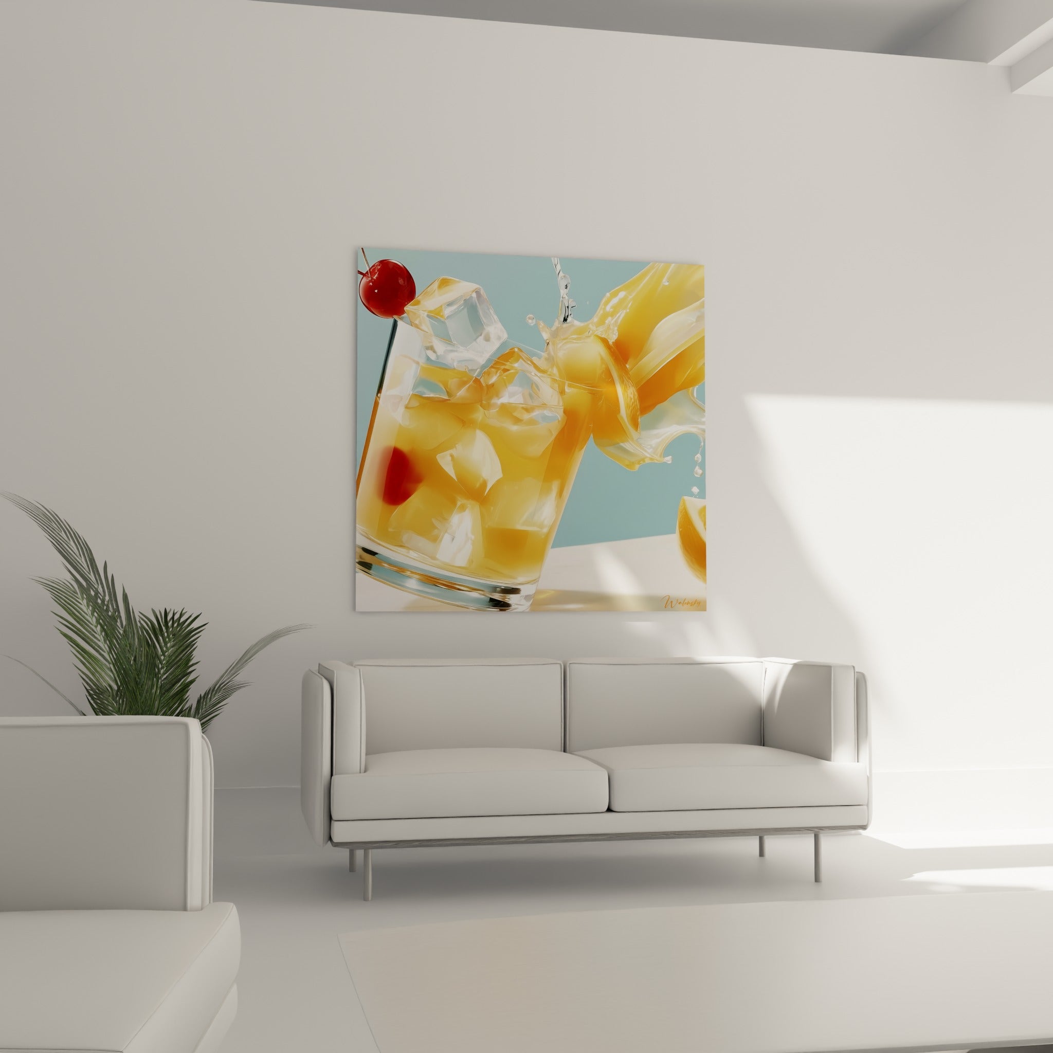Liquide orangé et cerise vive jaillissant du verre au-dessus d'un canapé dans un salon lumineux