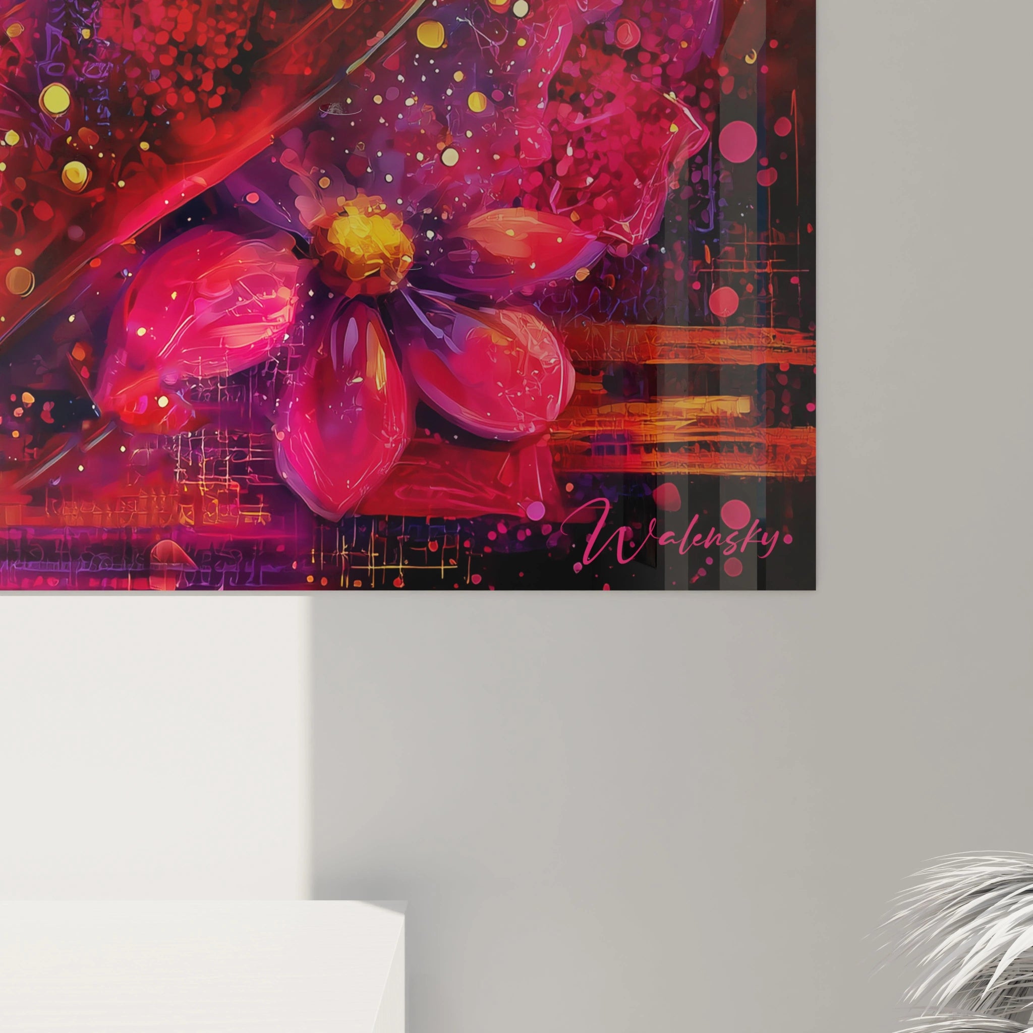 Tableau mural Walensky coloré montrant une grande fleur rose, touches dorées et abstraites, tableau cœur saint valentin