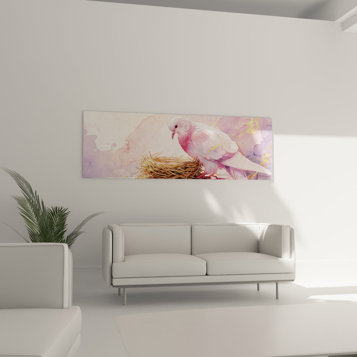 Colombe pastel et dorée nichée dans une composition violette, au-dessus d'un canapé dans un salon lumineux