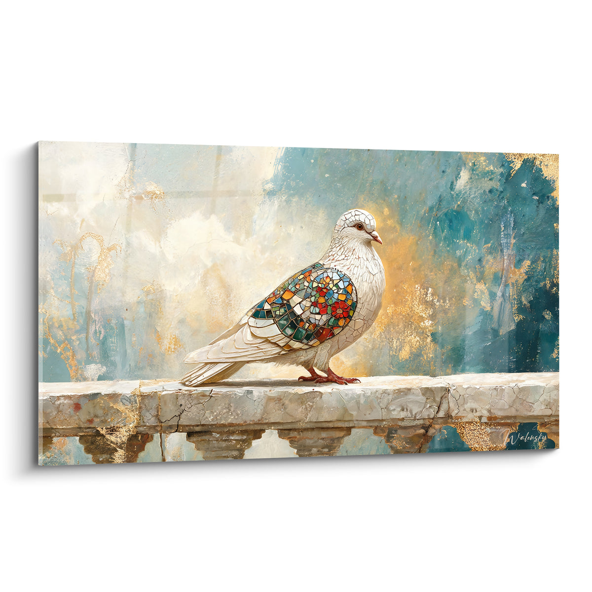 Colombe blanche posée de profil, aile en mosaïque rouge et bleue sur fond doré turquoise