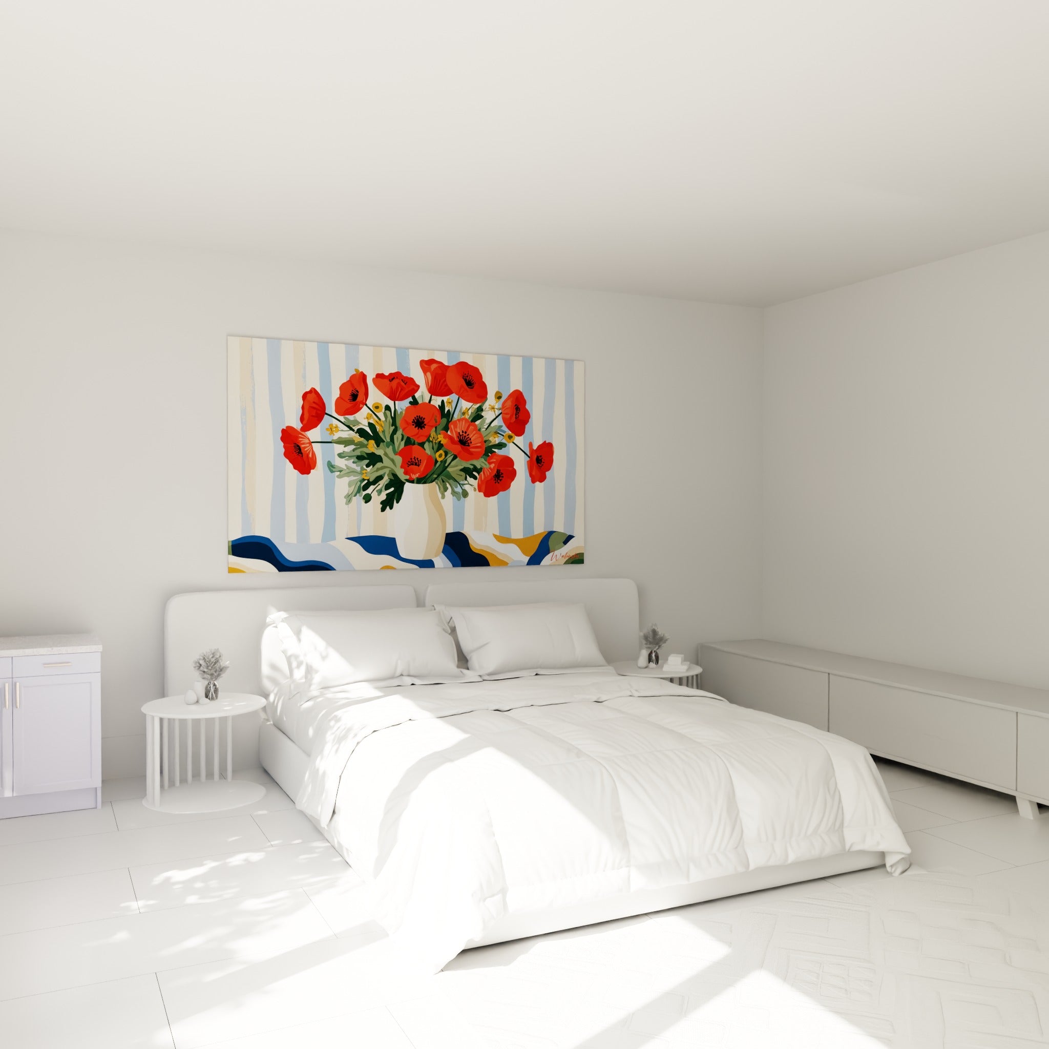 Bouquet de coquelicots rouges et feuillage vert sauge au-dessus d'un lit dans une chambre claire