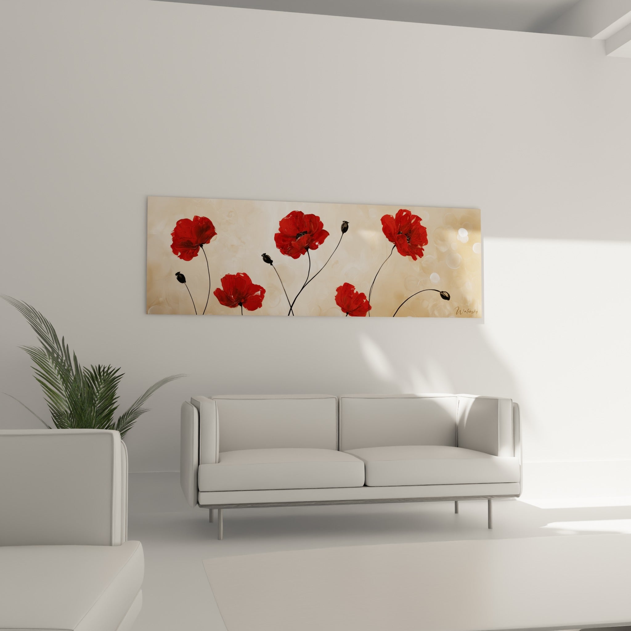 Fleurs rouges sur fond beige texturé, disposées au-dessus d'un canapé dans un salon lumineux